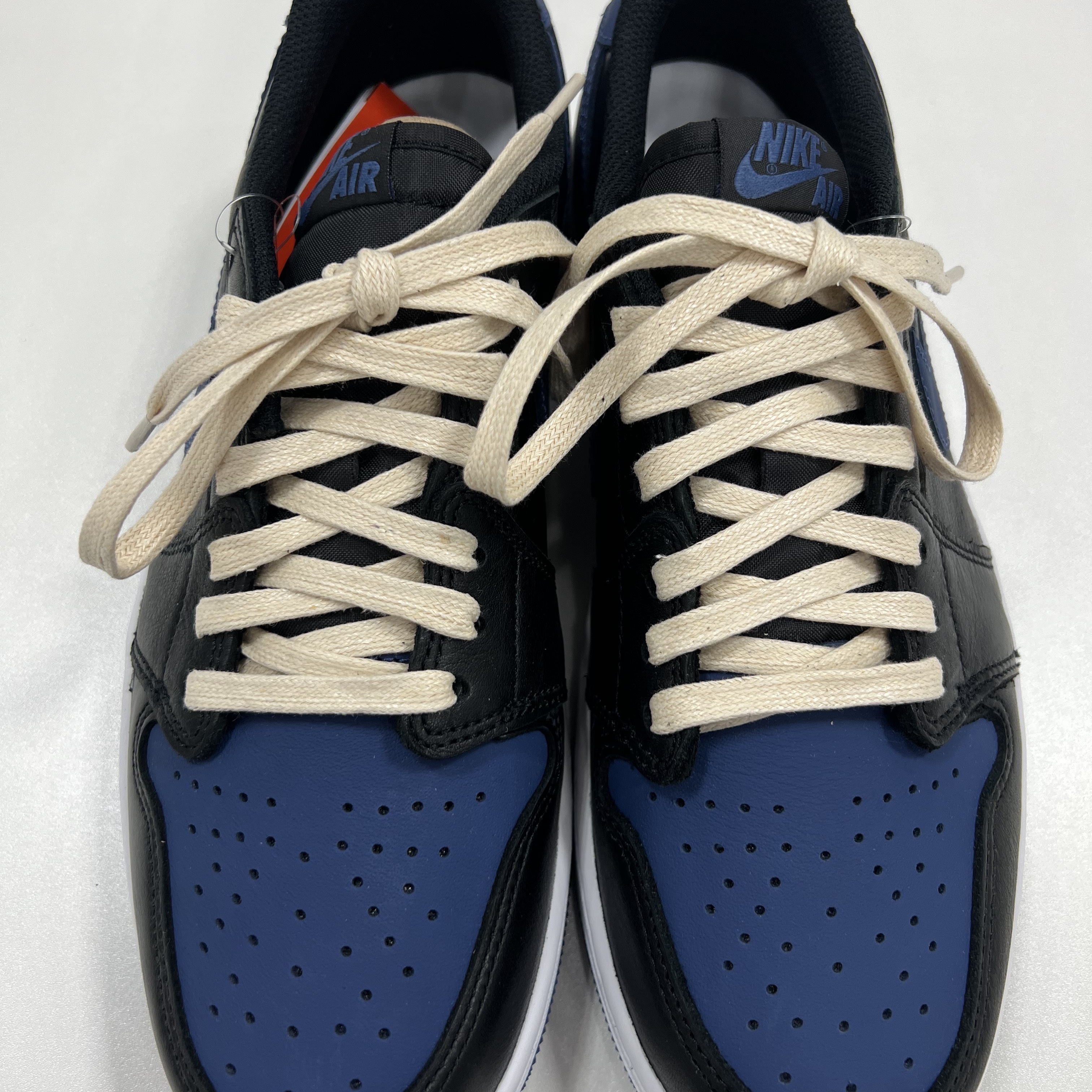 Jordan 1 Retro Low OG Mystic Navy 착용 스타일 - 1