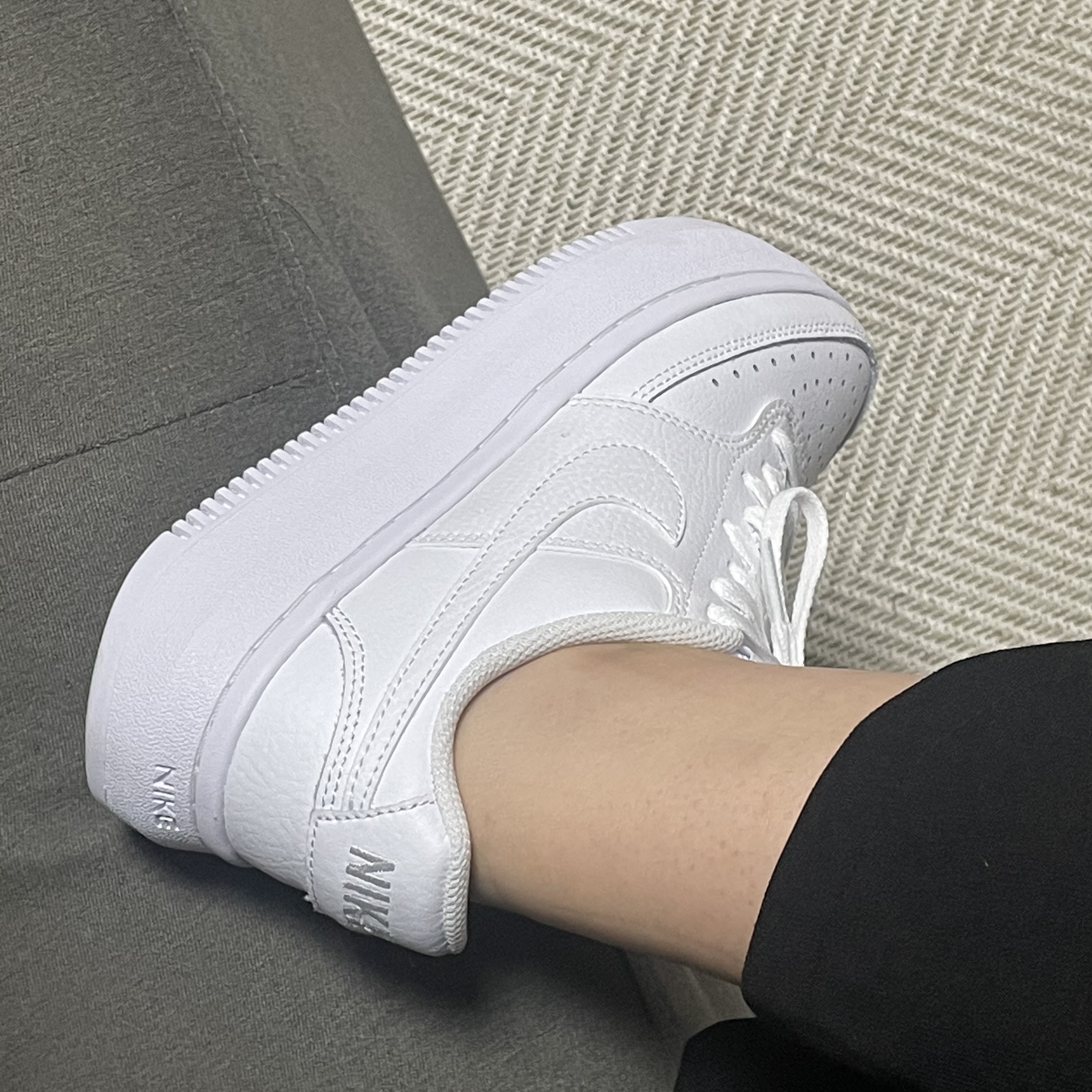 (W) Nike Court Vision Alta White 착용 스타일 - 2