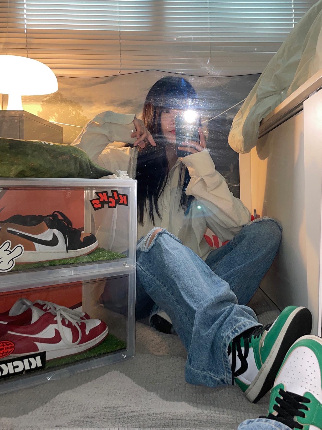 (W) Jordan 1 Retro High OG Lucky Green, Jordan 1 Low Gym Red White 착용 스타일 - 1