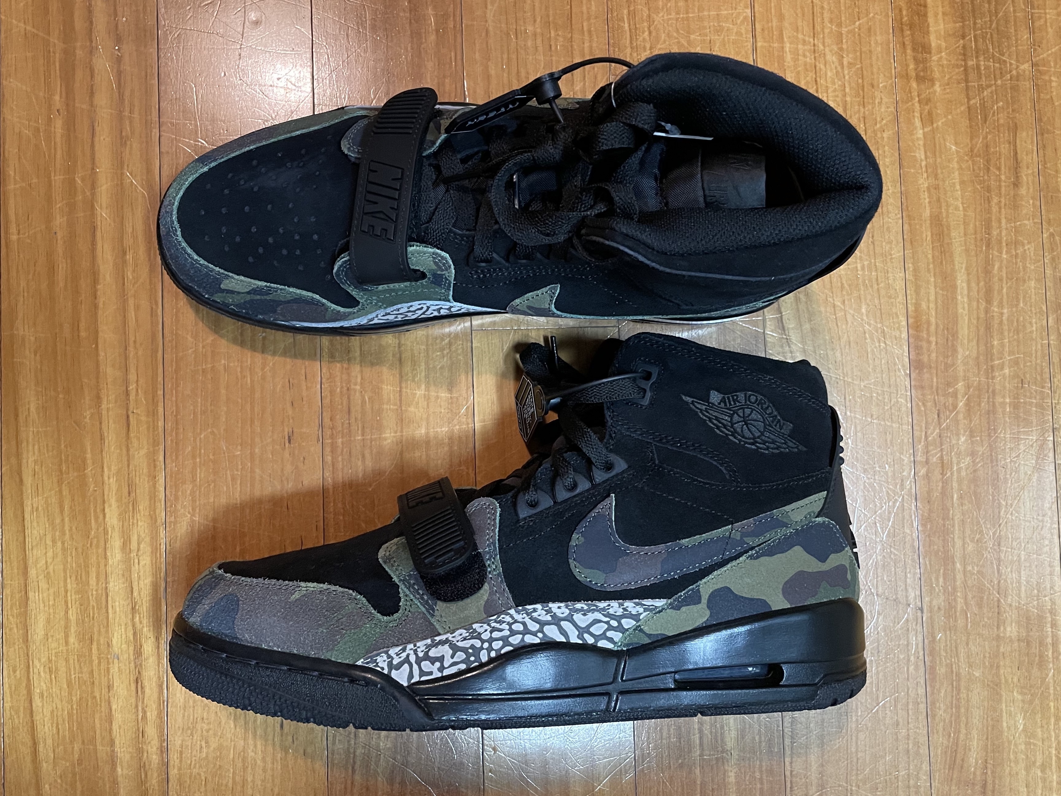 Jordan Legacy 312 Black Camo Green 착용 스타일 - 2