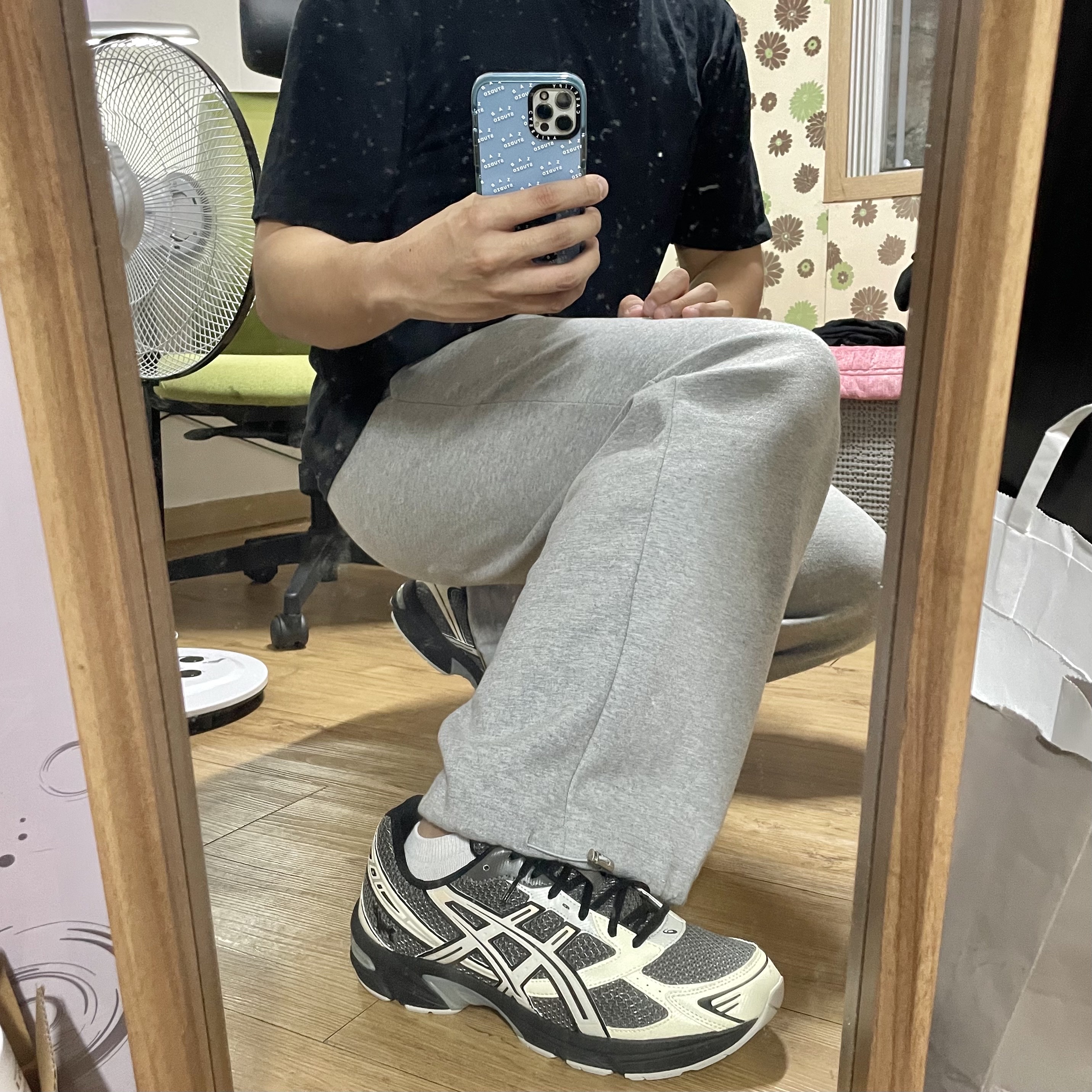 Asics x I4P Gel-1130 Mink Glacier Grey 착용 스타일 - 3