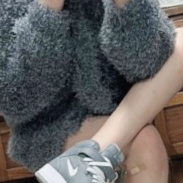 Nike Air Force 1 Mid QS NYC Cool Grey 착용 스타일 - 1