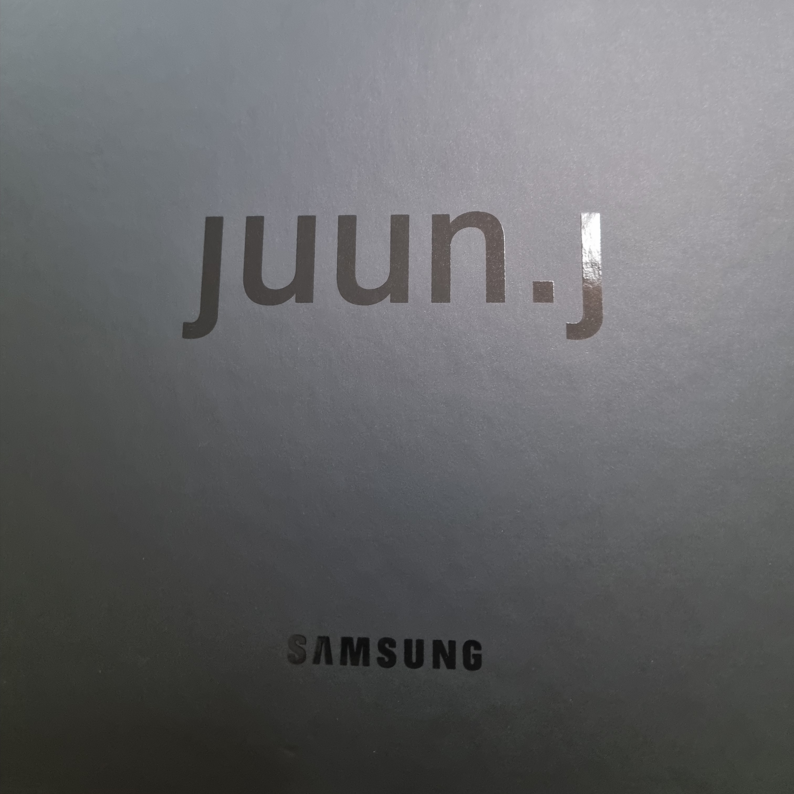 Samsung Galaxy Buds2 Pro Juun.J Edition Black (Korean Ver.) 착용 스타일 - 1