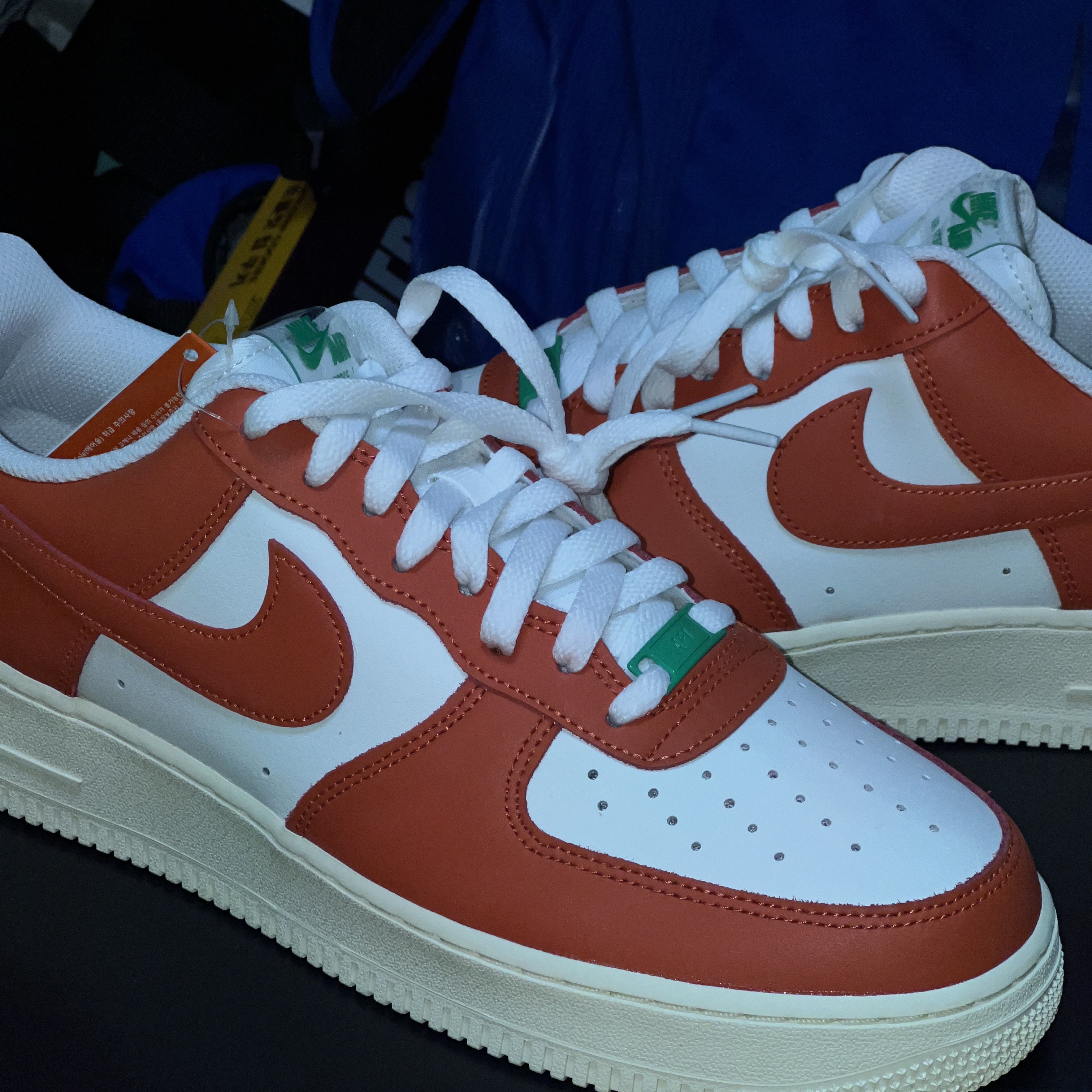 Nike Air Force 1 '07 LV8 Pojangmacha 착용 스타일 - 3