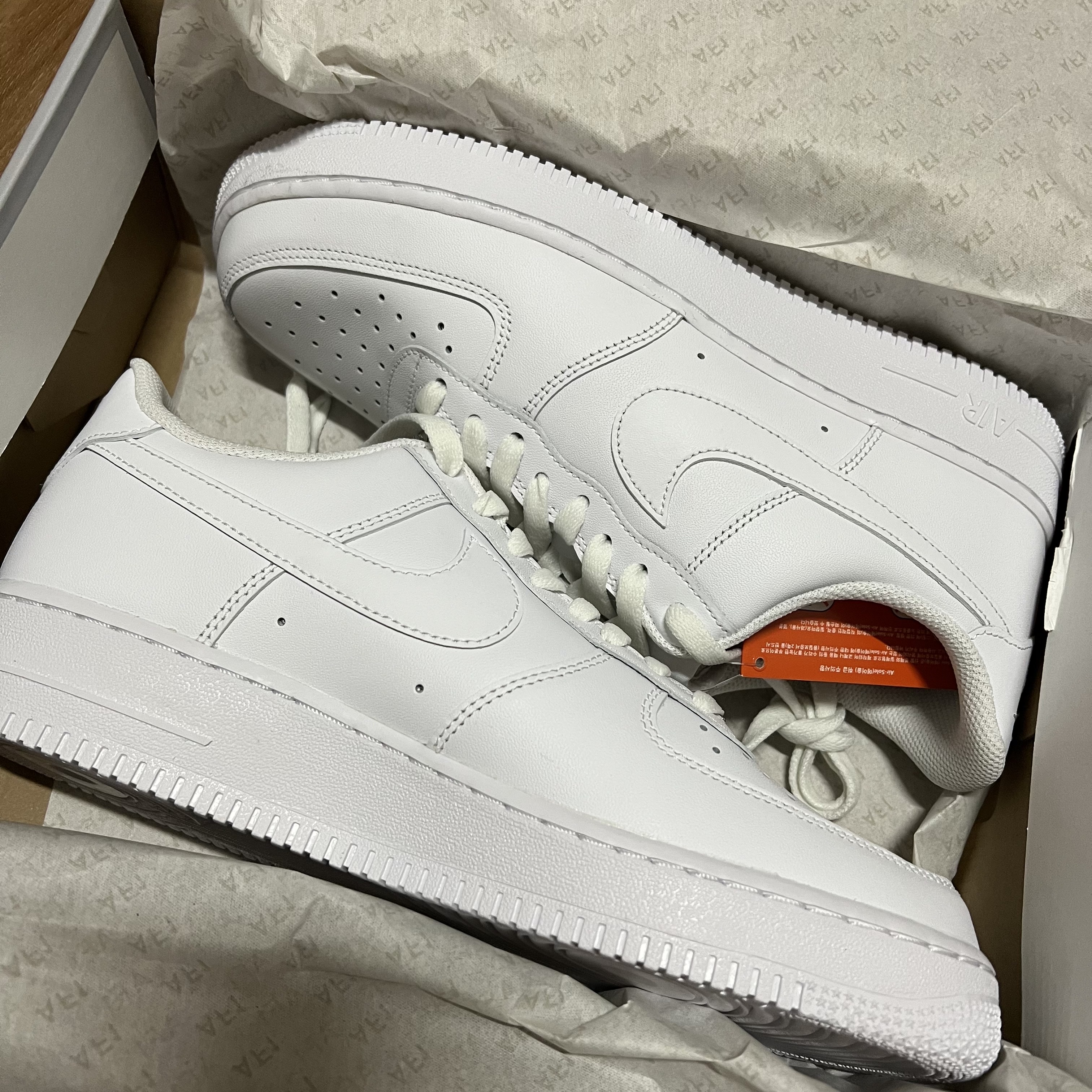 Nike Air Force 1 '07 Low White 착용 스타일