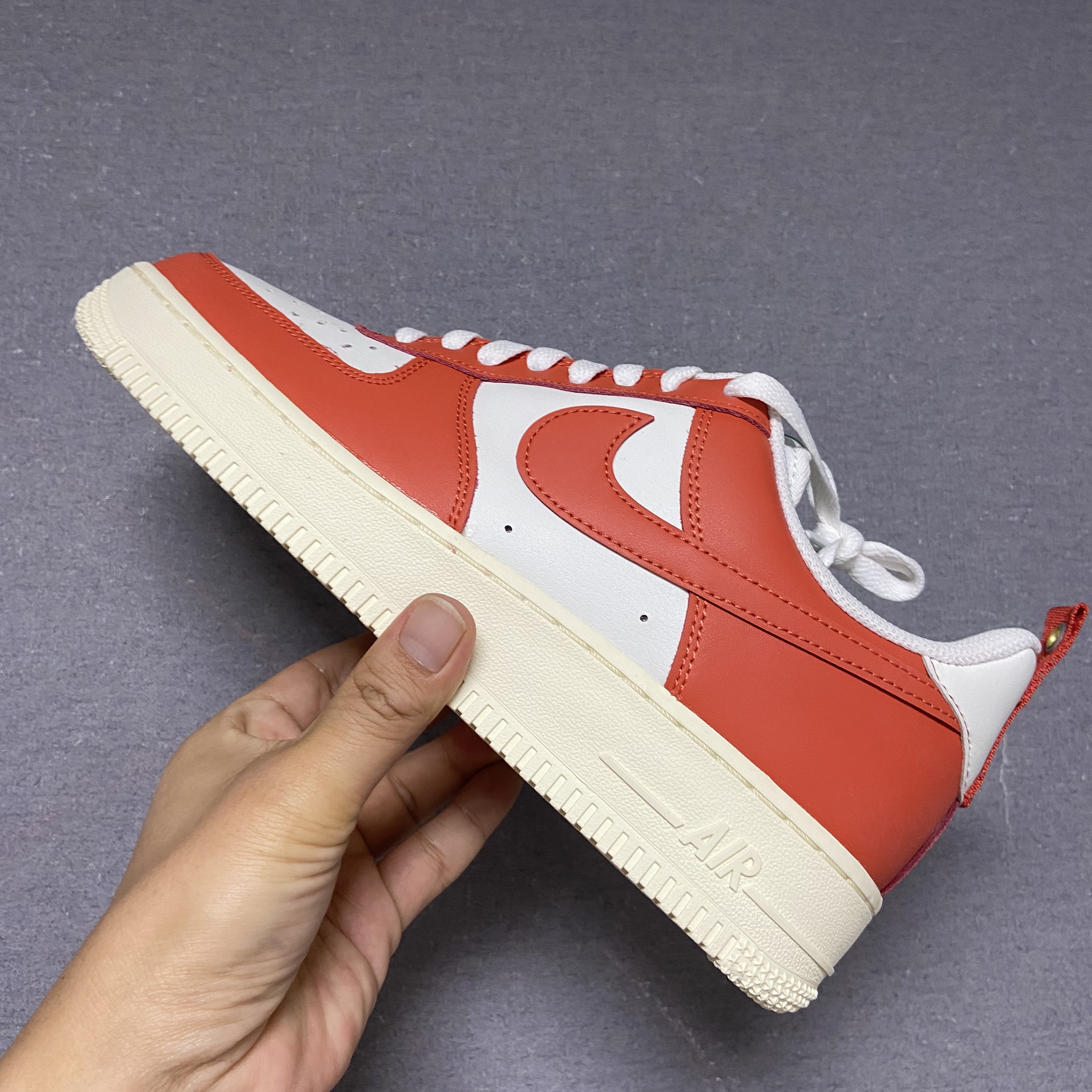 Nike Air Force 1 '07 LV8 Pojangmacha 착용 스타일