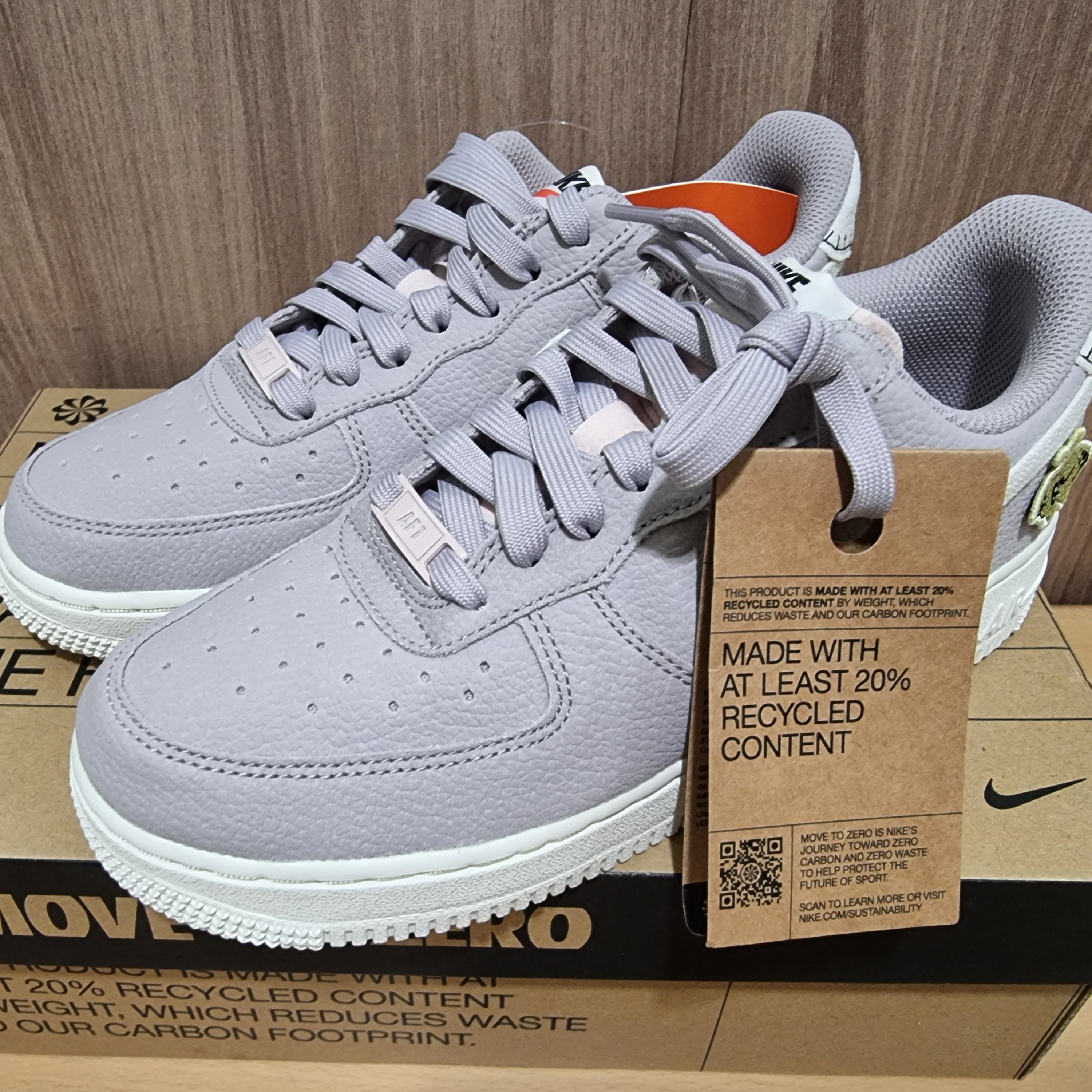 (W) Nike Air Force 1 '07 SE Next Nature Amethyst Ash 착용 스타일 - 1