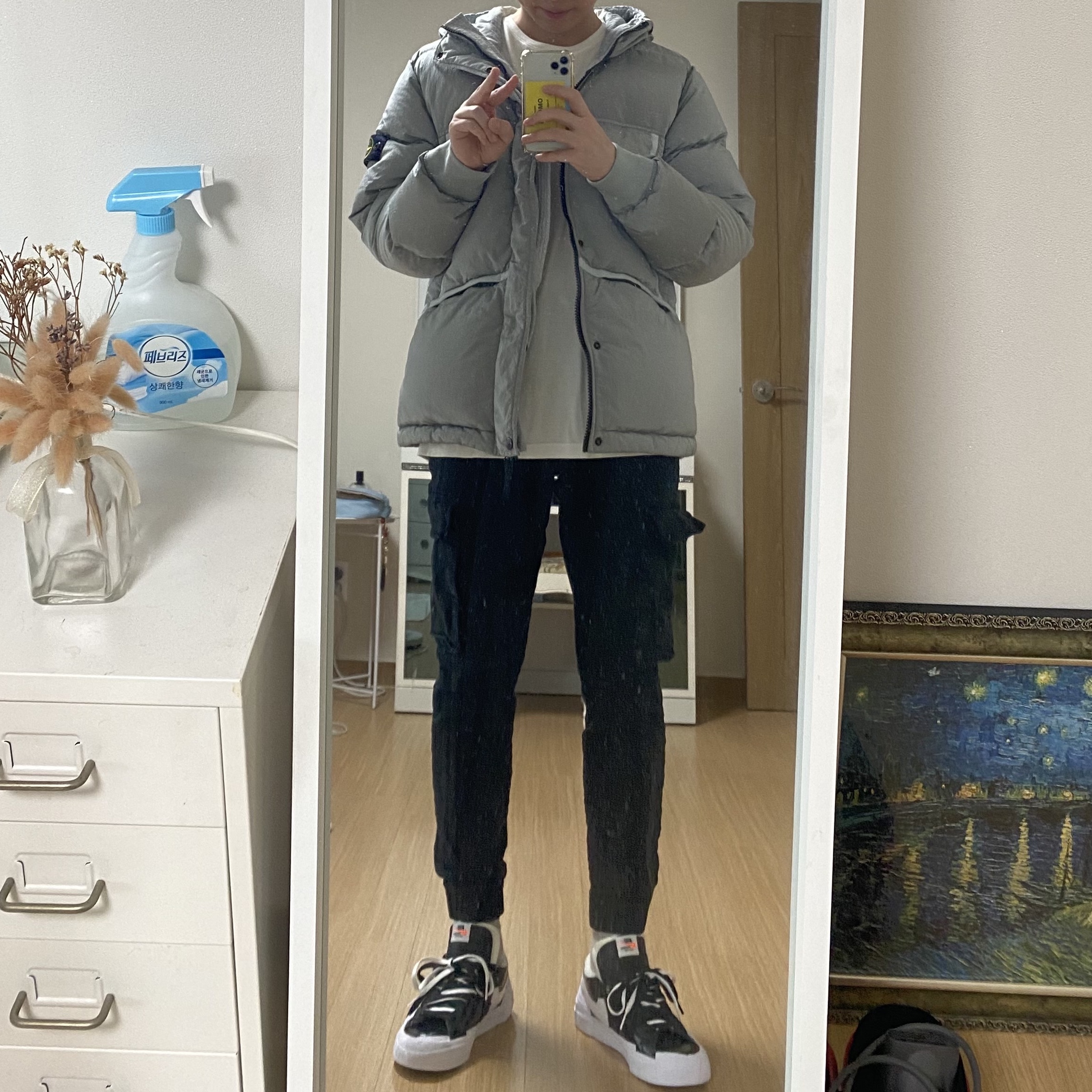 Stone Island 44508 Nylon Metal Down-TC Jacket Light Grey - 21FW, Nike x Sacai Blazer Low Black Patent Leather 착용 스타일 - 2