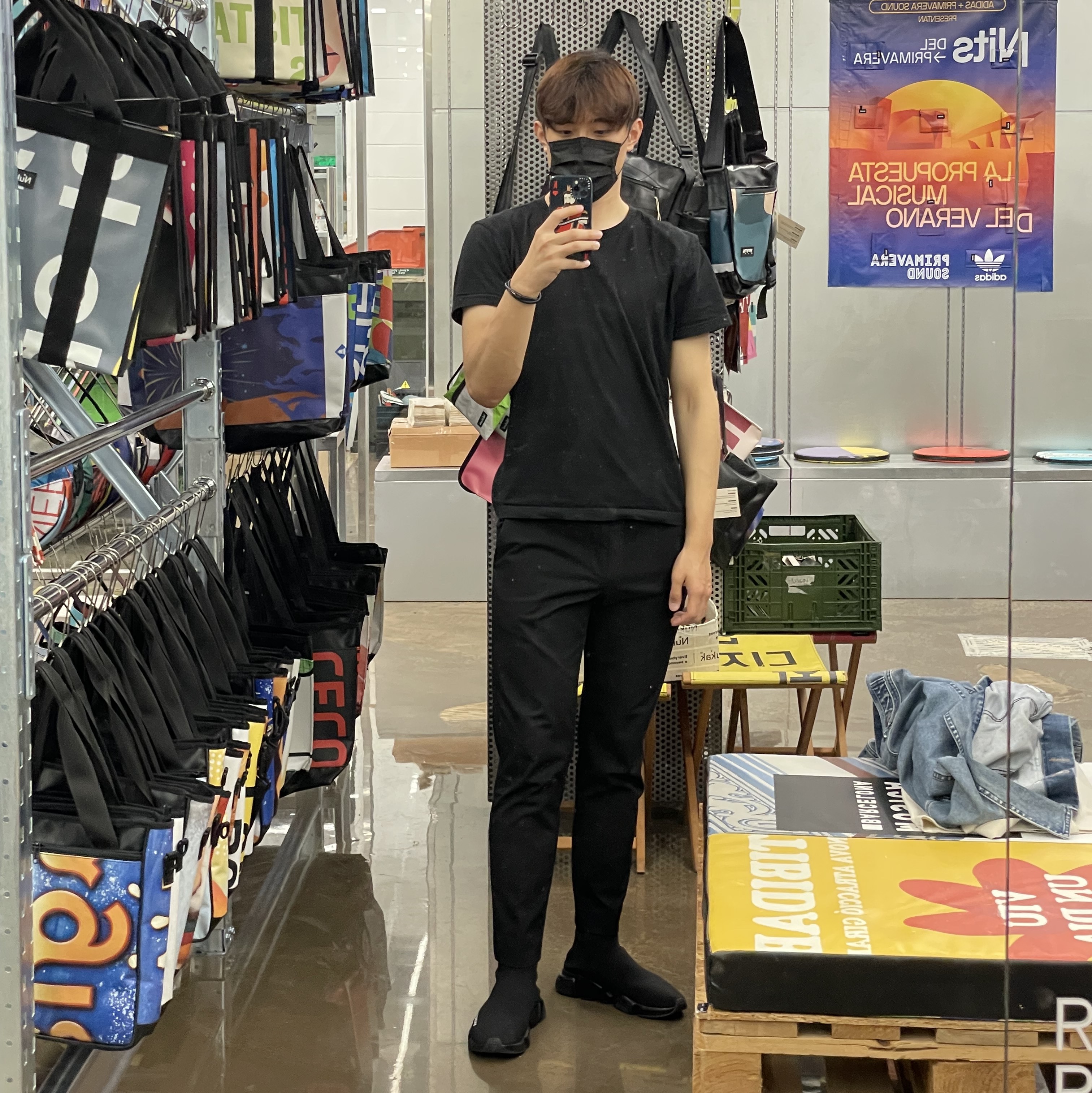 Balenciaga Speed Trainer Black 2021 착용 스타일 - 1