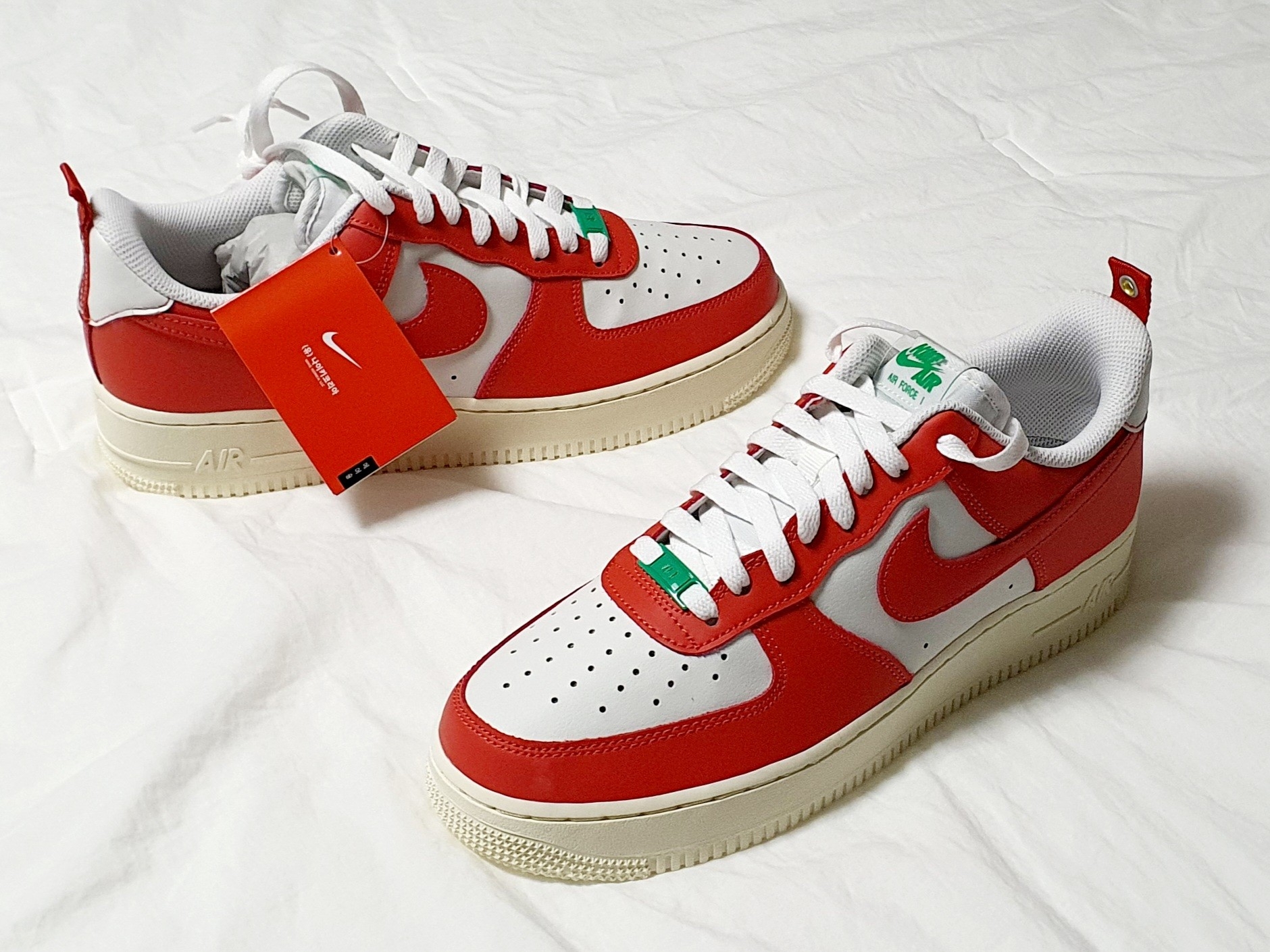 Nike Air Force 1 '07 LV8 Pojangmacha 착용 스타일 - 2