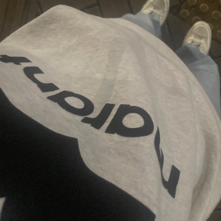 (W) Isabel Marant Milly Sweatshirt Ecru Black, Converse x Play Comme des Garcons Chuck 70 Ox White 착용 스타일 - 1