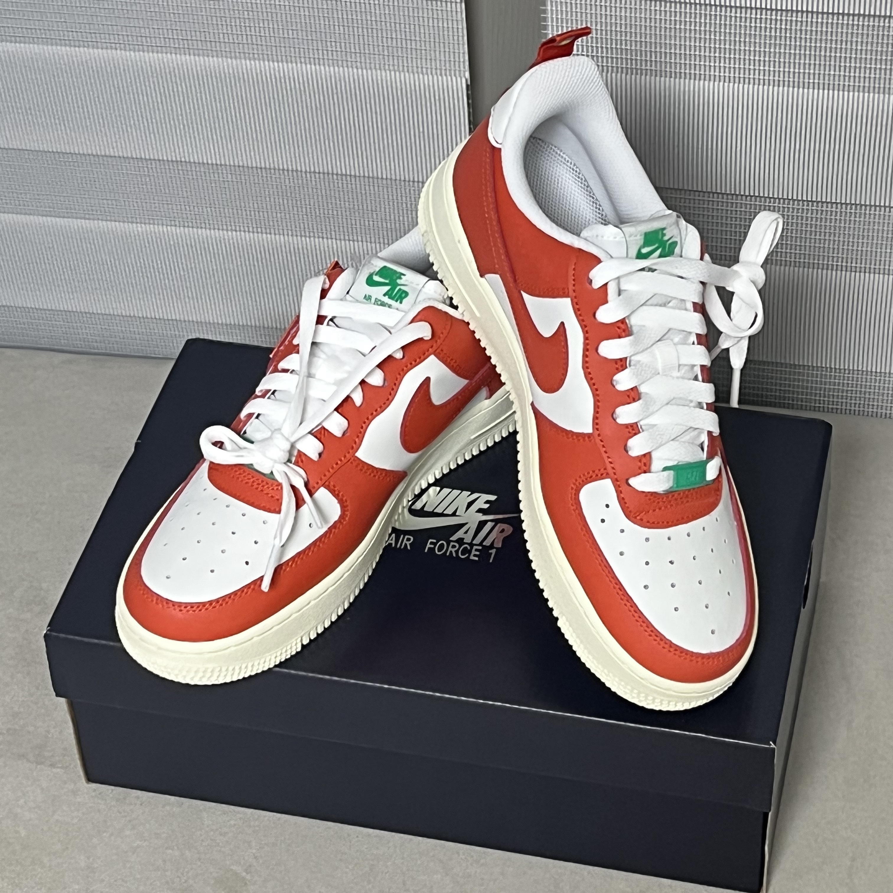 Nike Air Force 1 '07 LV8 Pojangmacha 착용 스타일