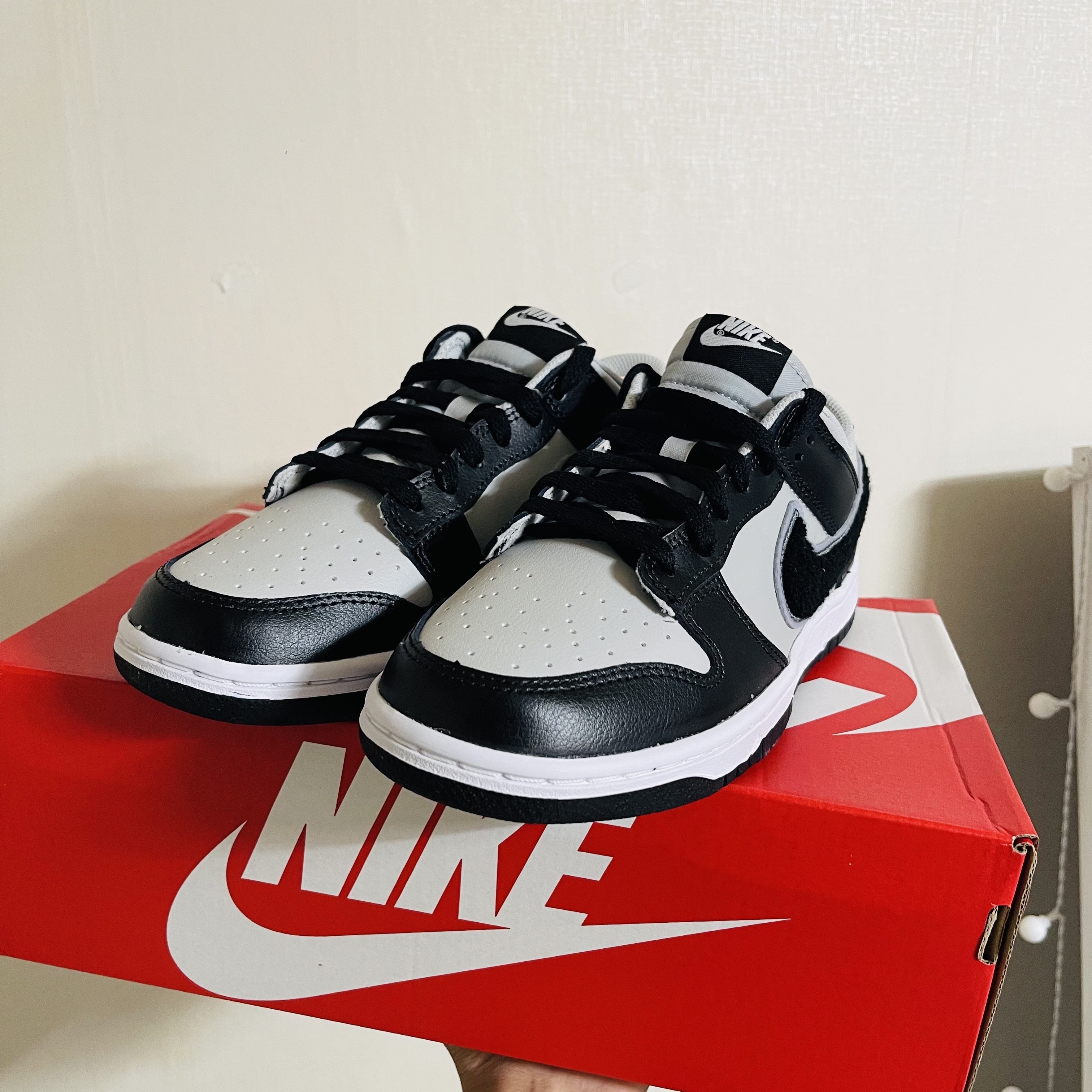 Nike Dunk Low Retro Grey Fog Black 착용 스타일 - 2