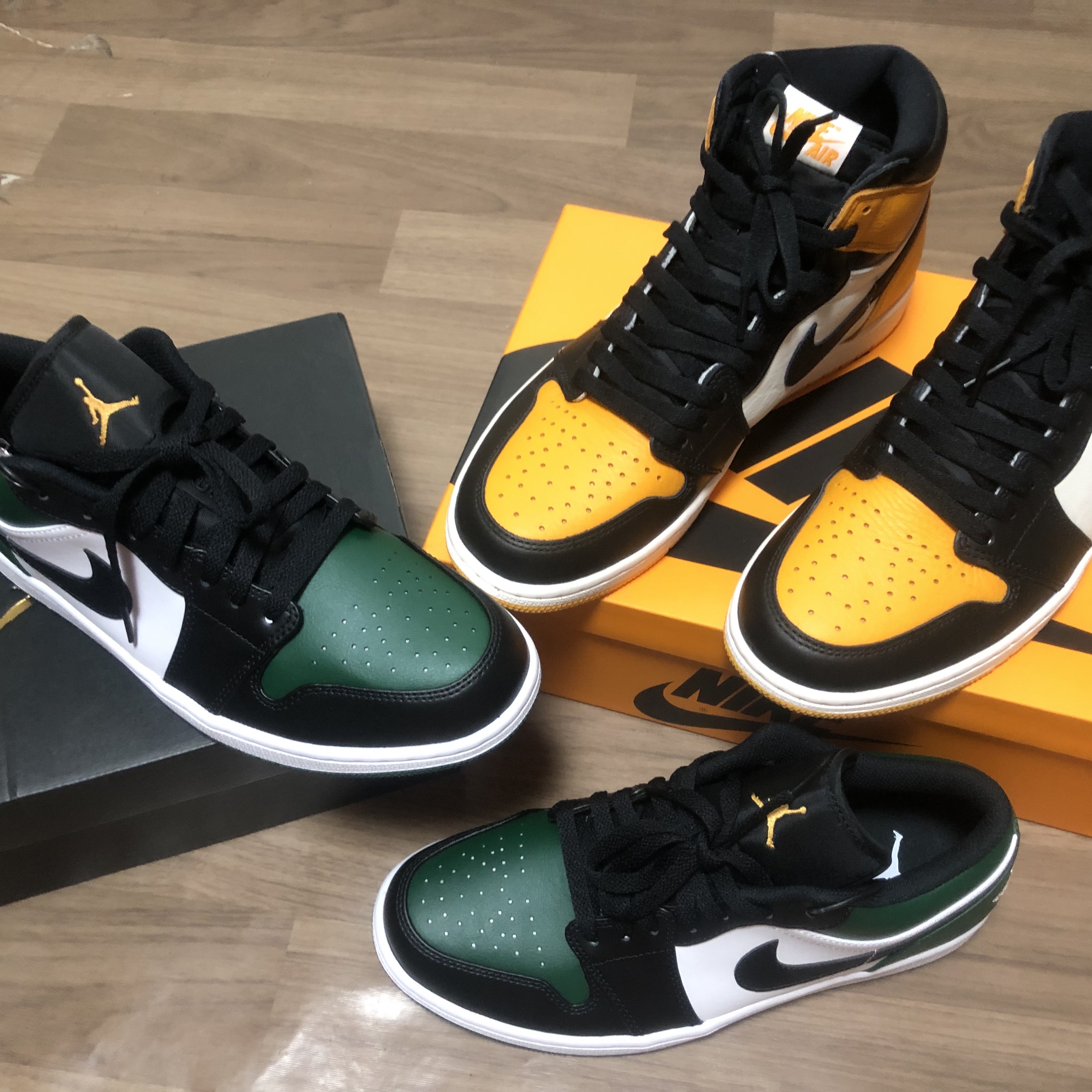 Jordan 1 Low Green Toe, Jordan 1 Retro High OG Taxi 착용 스타일 - 1