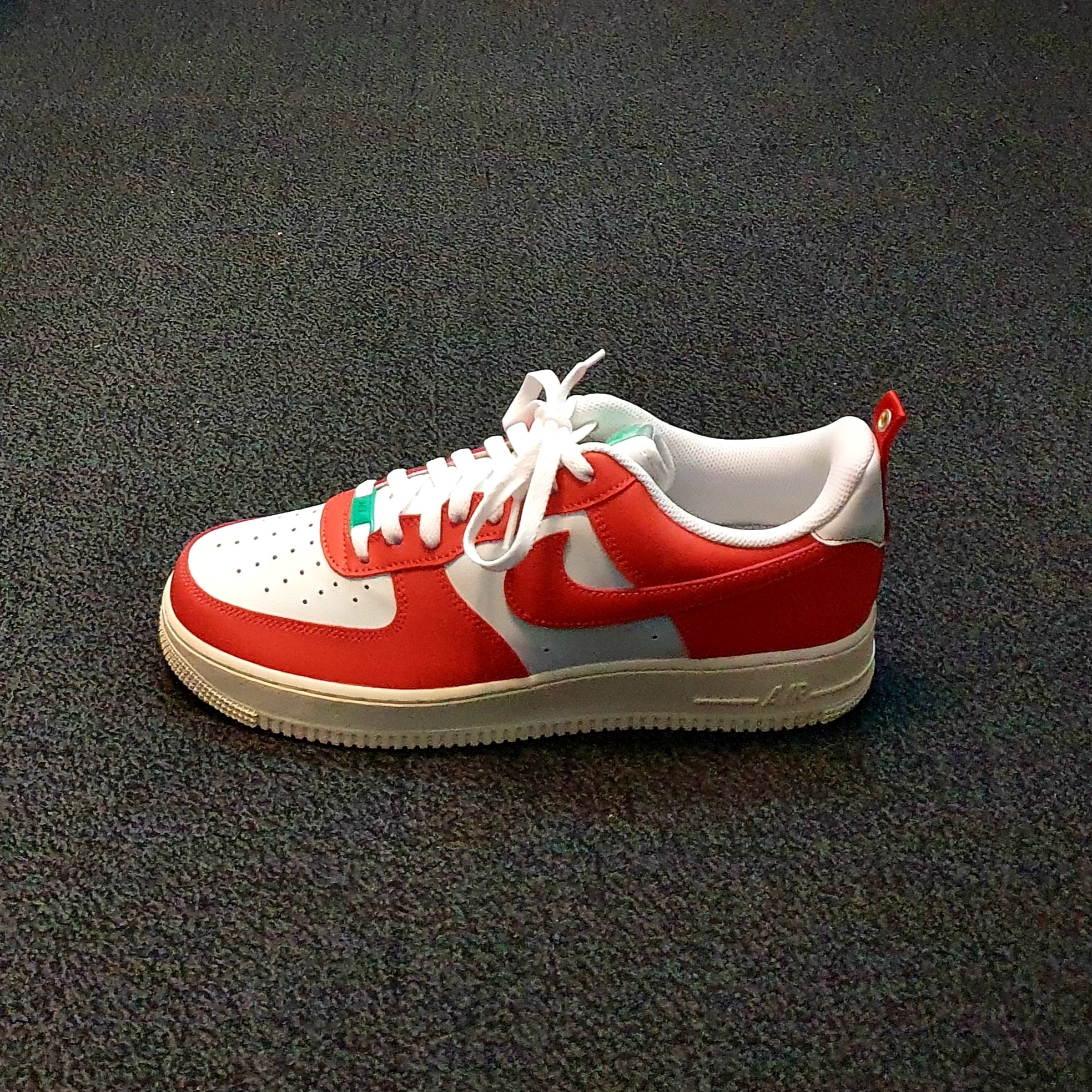 Nike Air Force 1 '07 LV8 Pojangmacha 착용 스타일
