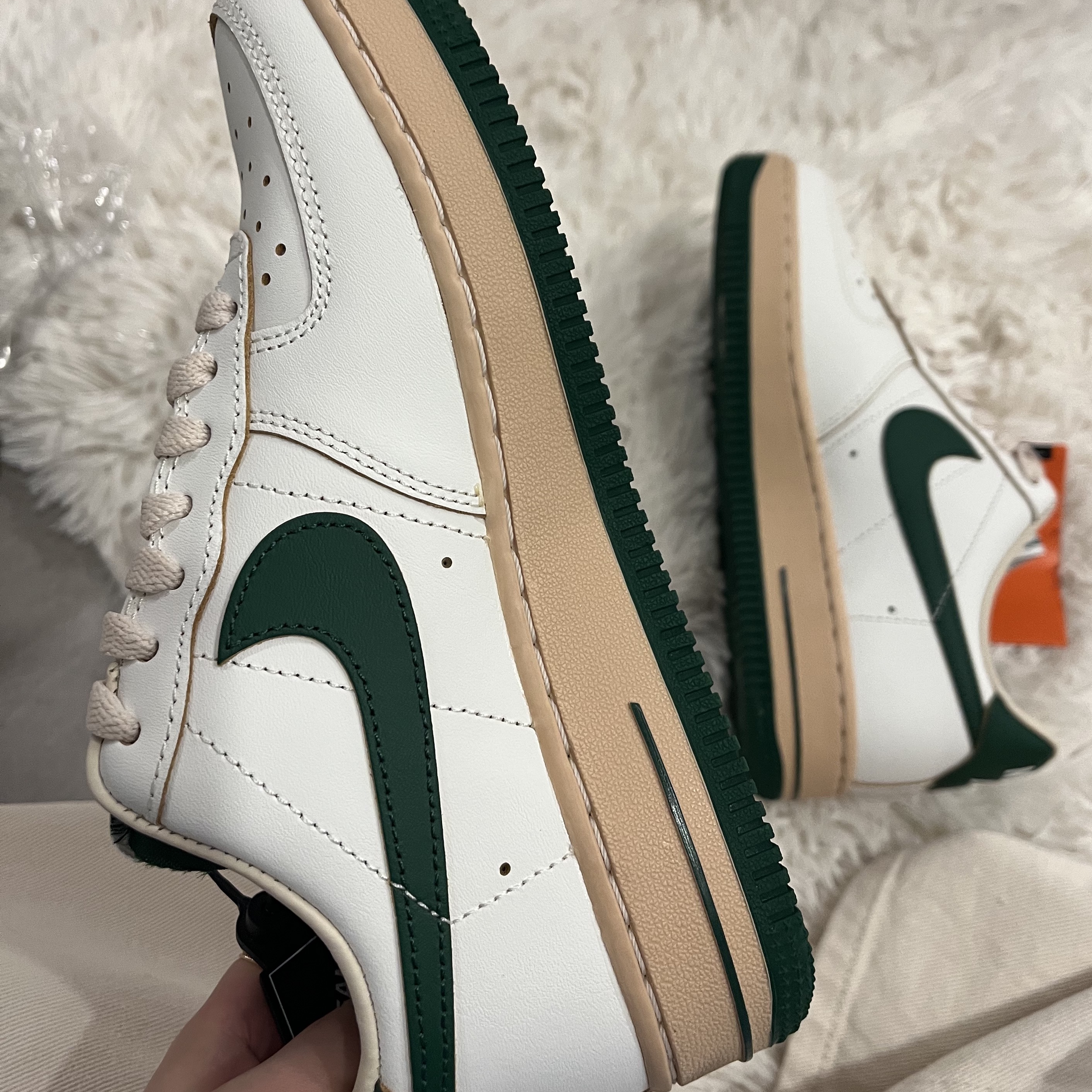 (W) Nike Air Force 1 Low Gorge Green 착용 스타일