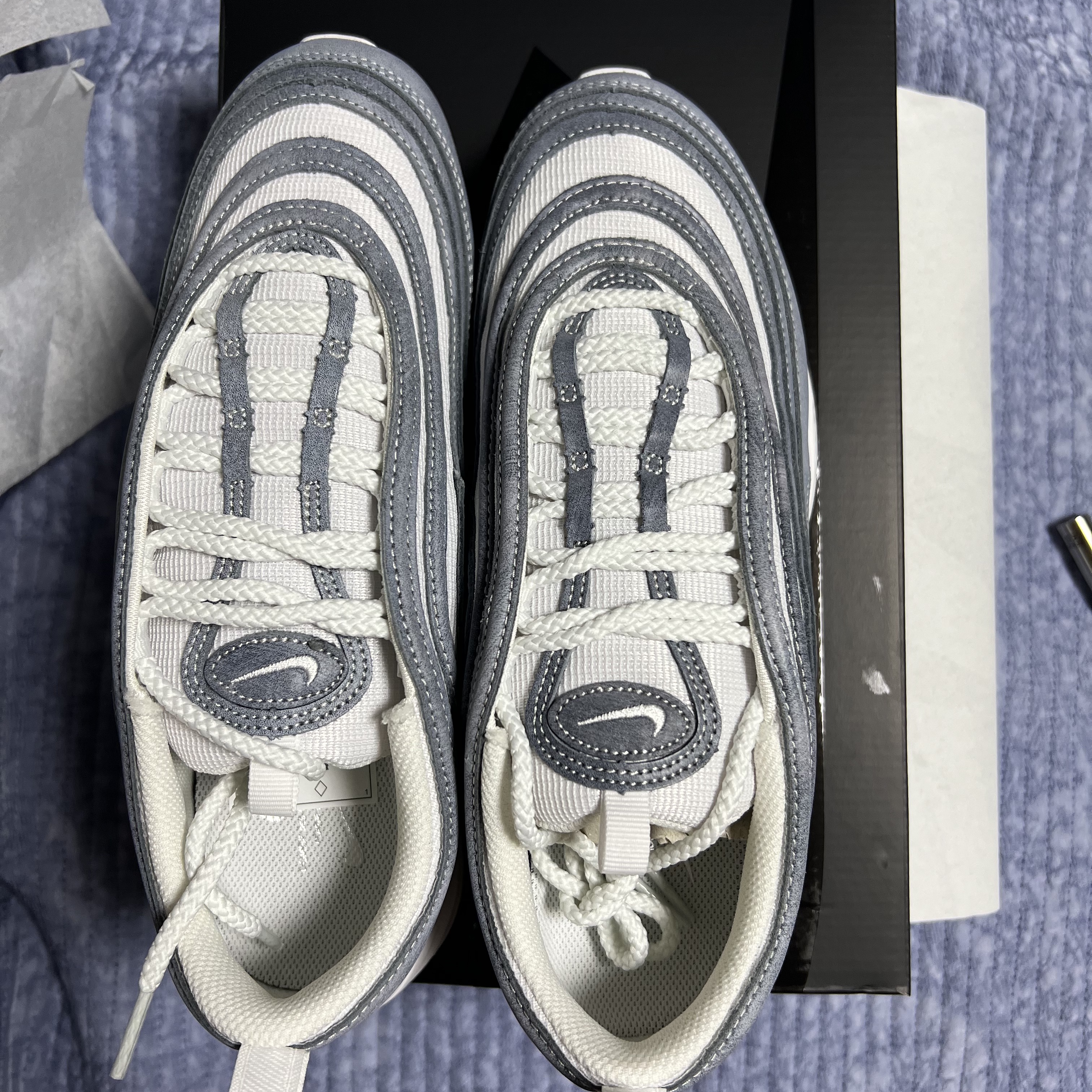 Nike x Comme des Garcons Air Max 97 Glacier Grey 착용 스타일 - 1