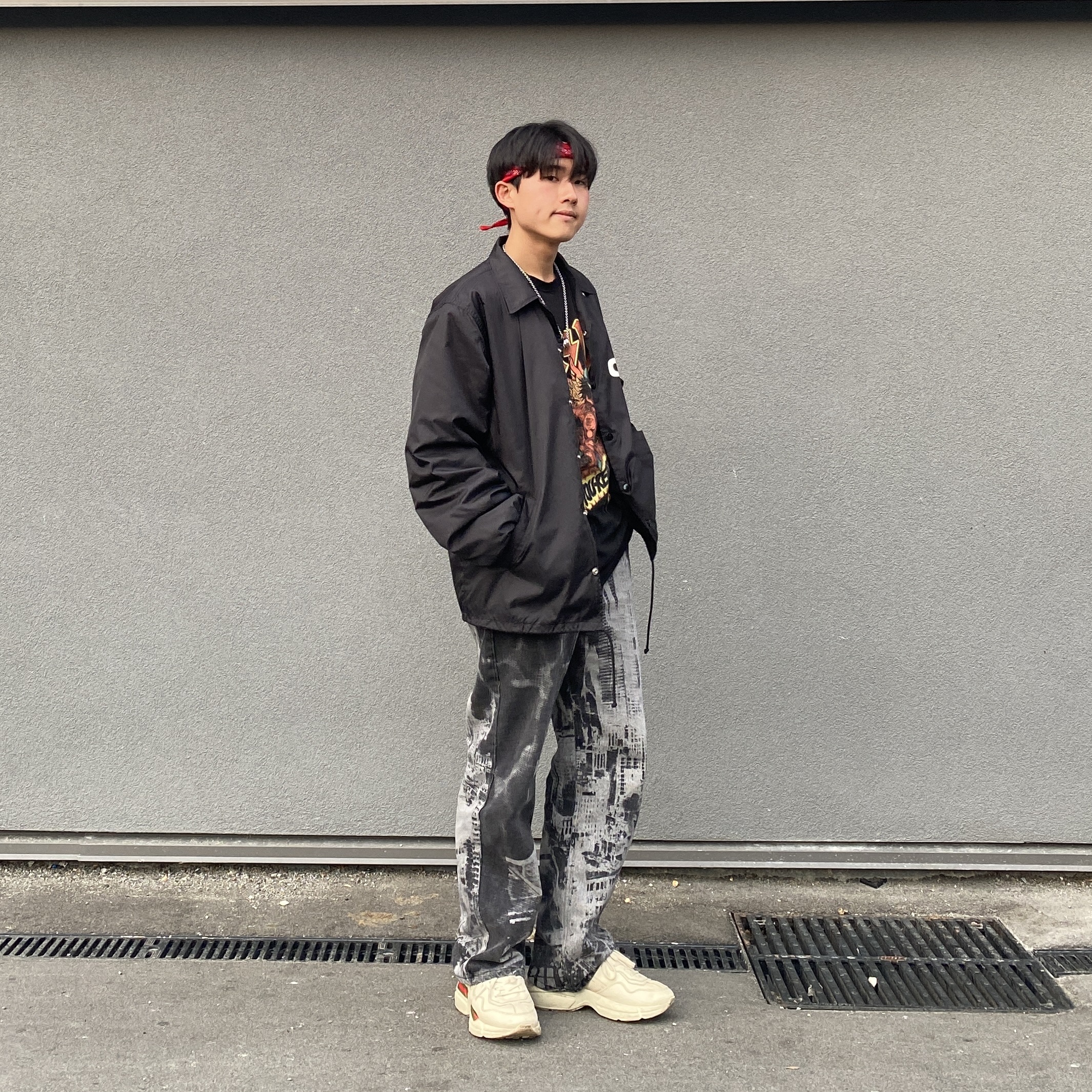 CDG x Stussy Coach Jacket Black, Gucci Rhyton Leather Sneakers Logo 착용 스타일 - 2