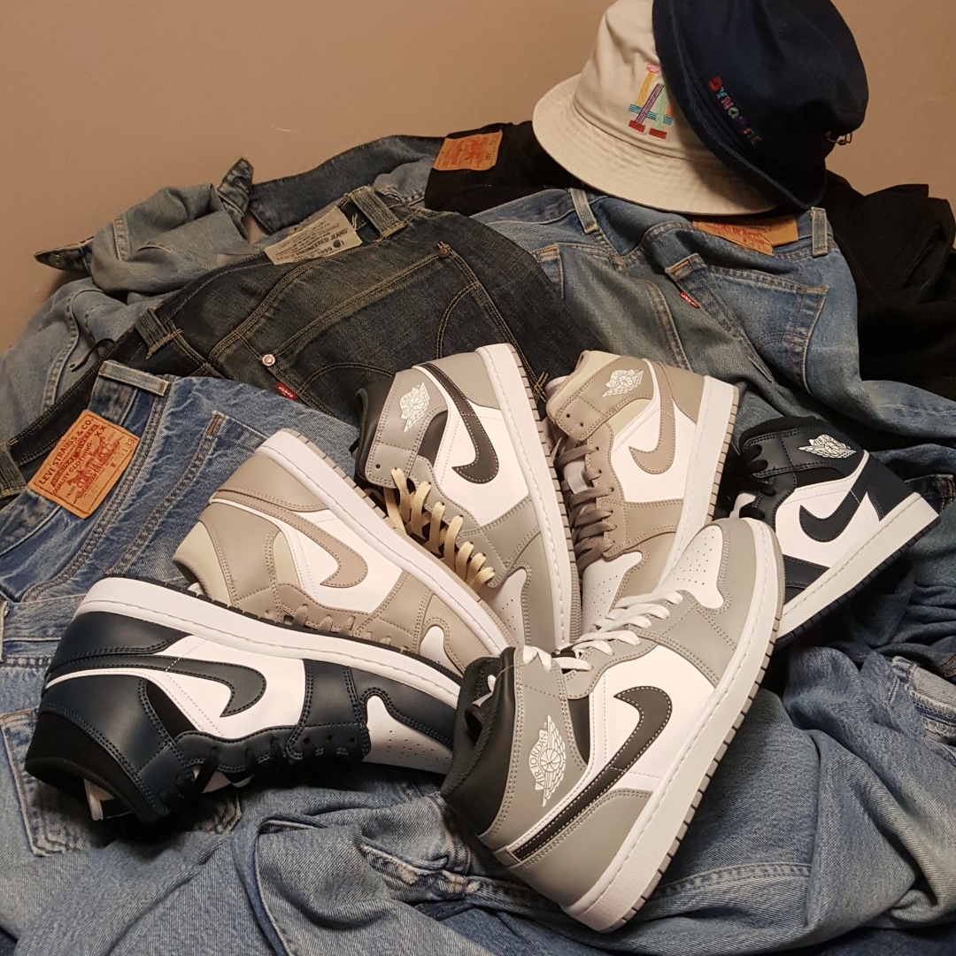 Jordan 1 Mid Light Smoke Grey Anthracite, (GS) Jordan 1 Mid Light Smoke Grey Anthracite 착용 스타일 - 3