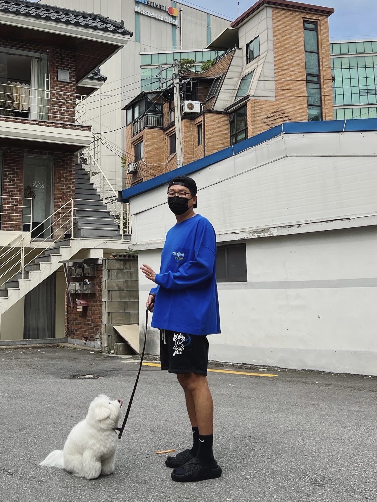Jordan x Travis Scott x Fragment Shorts Black (DJ0617-010), Asics Actibreeze 3D Sandal Black Black 착용 스타일 - 2