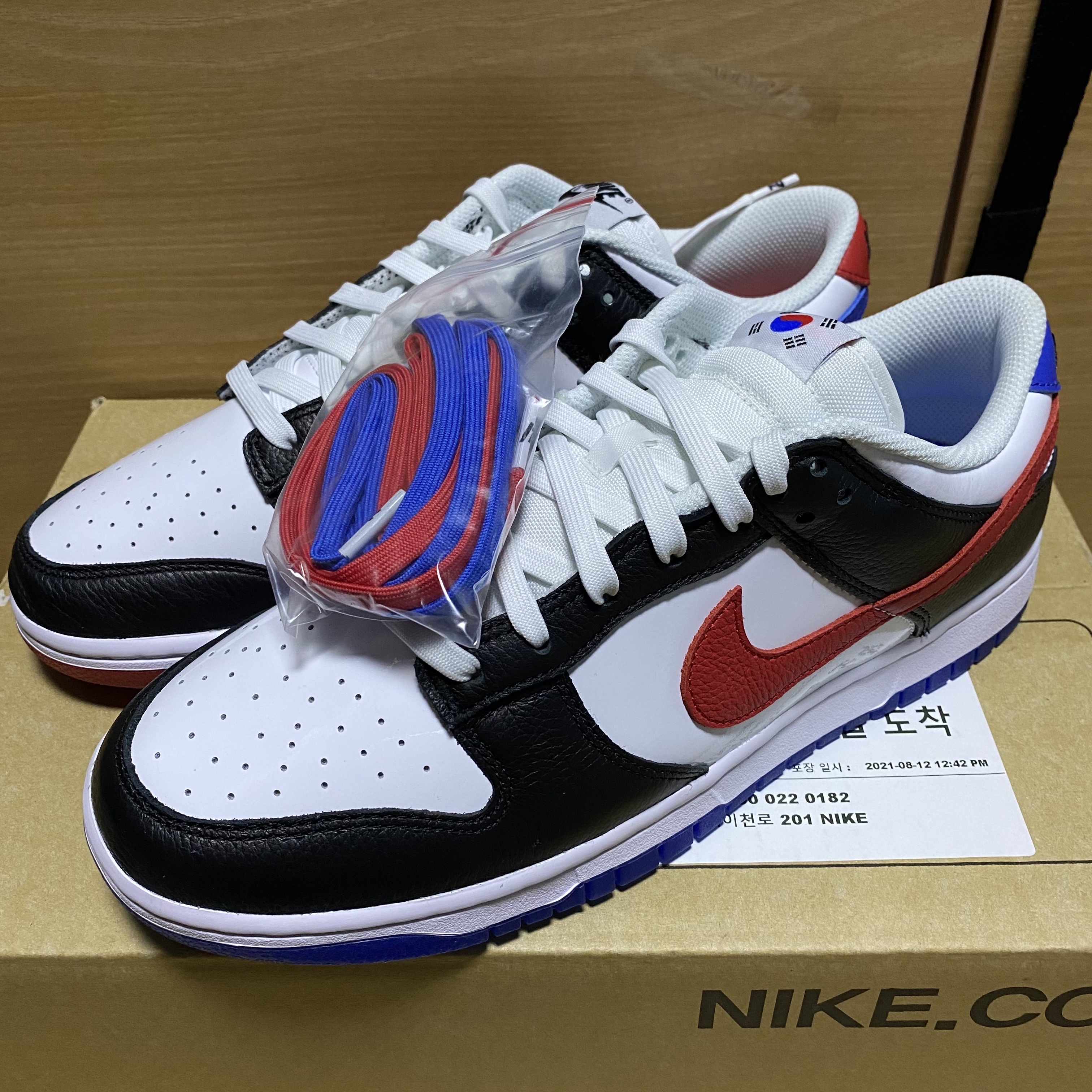 Nike Dunk Low SE Seoul 착용 스타일
