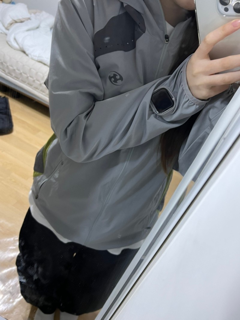Sansan Gear Running Jacket Gray - 22SS, Sansan Gear Side Snap Pants Black 착용 스타일 - 2
