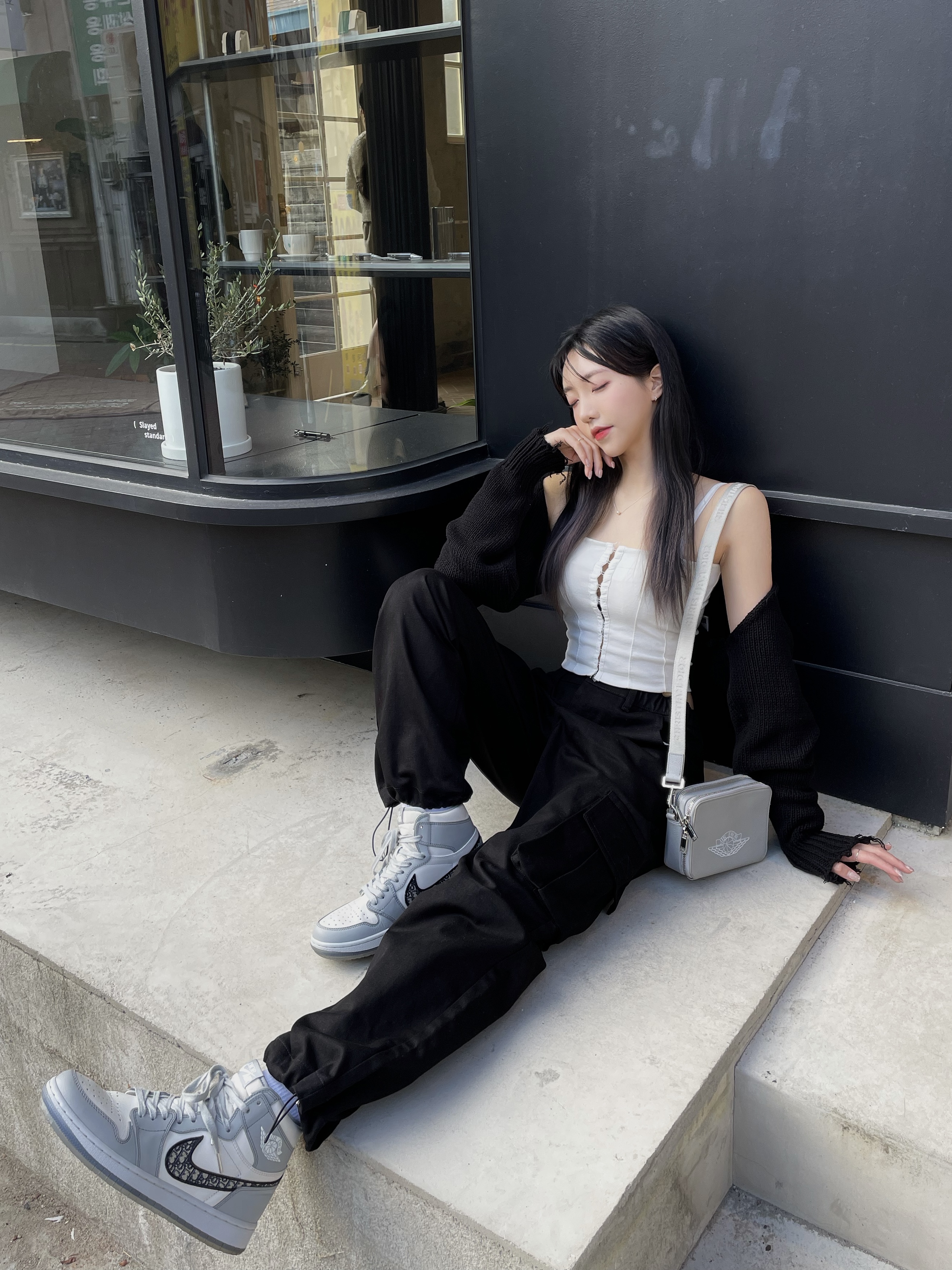 Jordan 1 x Dior High OG 착용 스타일