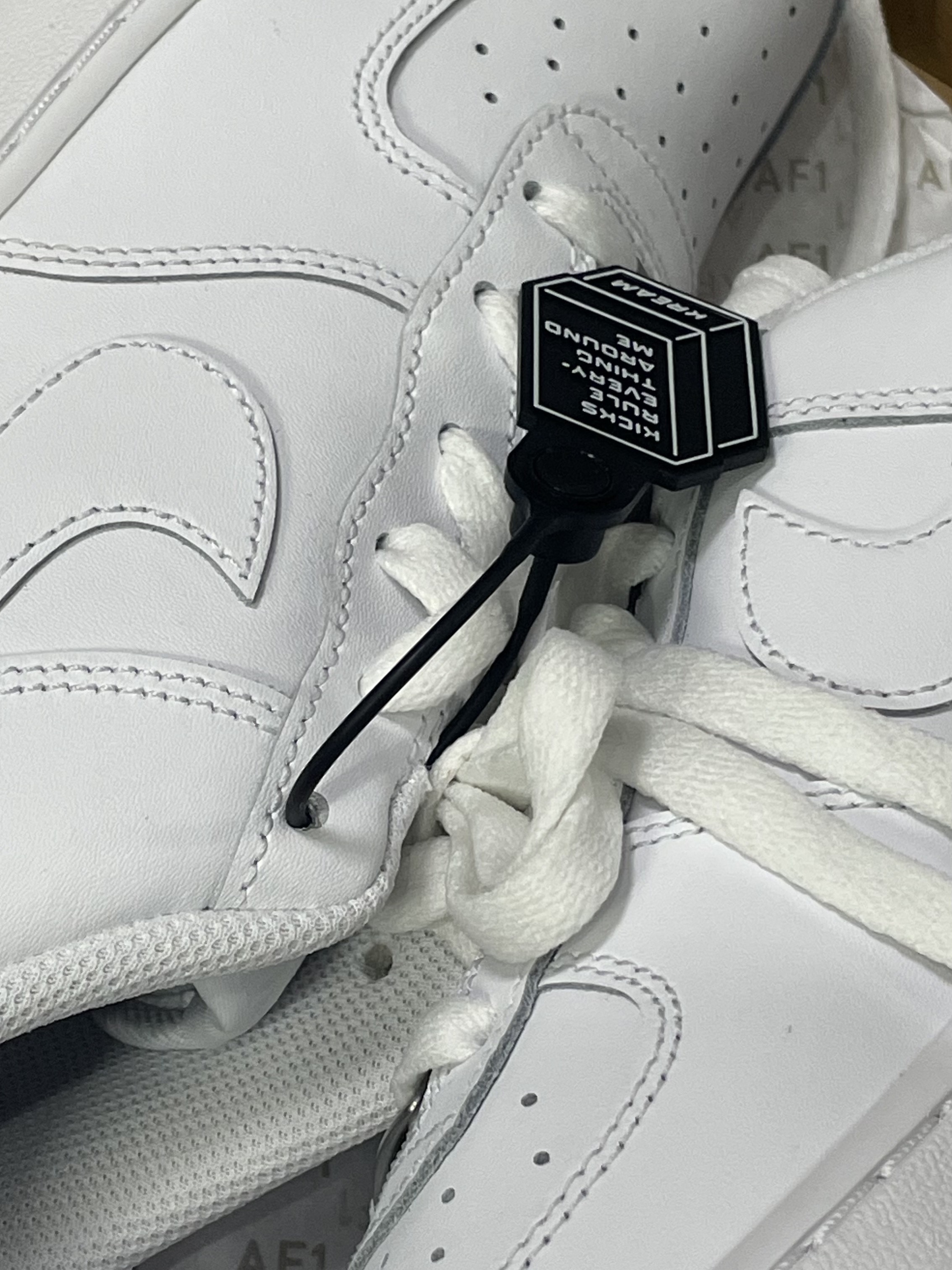(W) Nike Air Force 1 '07 Low White 착용 스타일