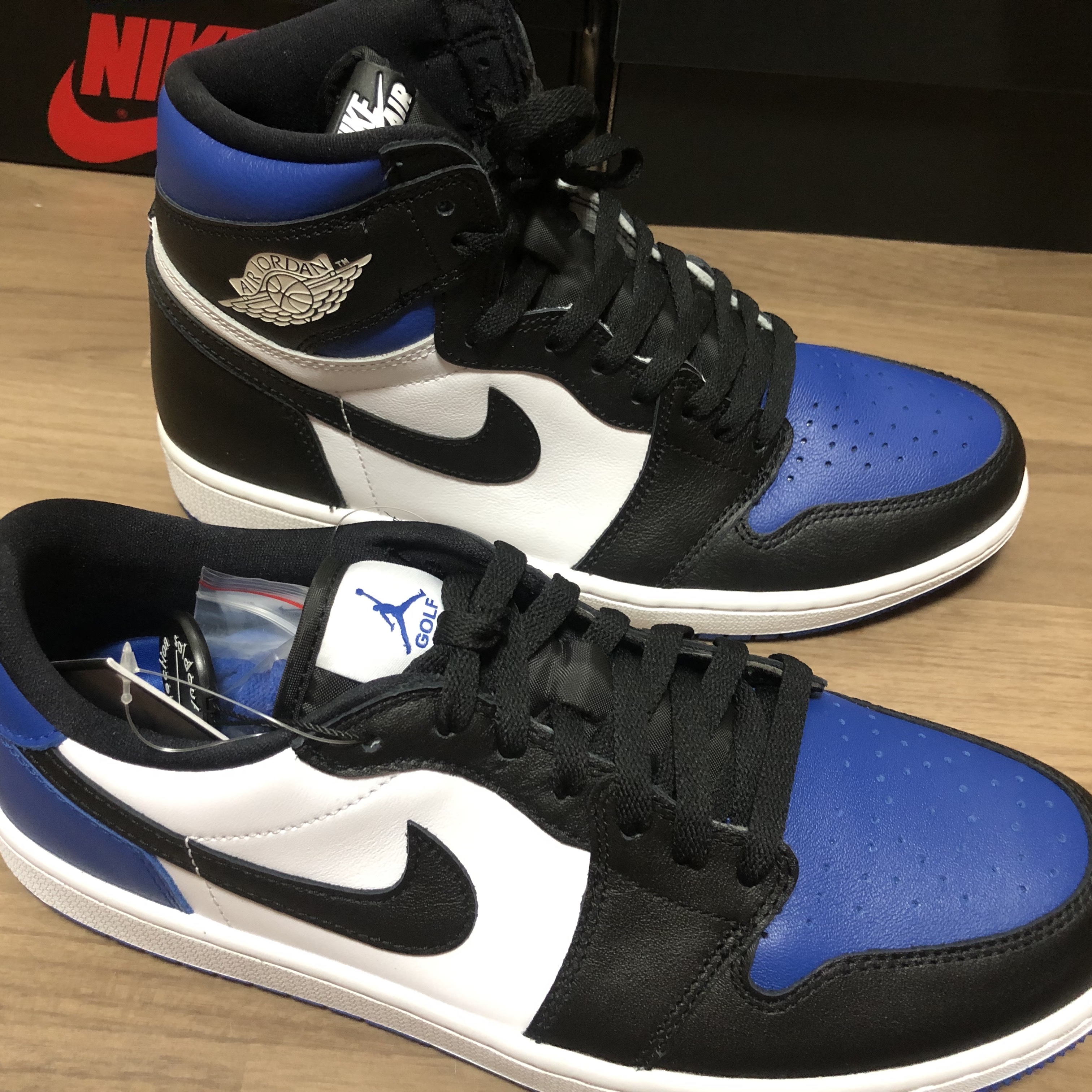 Jordan 1 Low Golf Sport Royal, Jordan 1 Retro High OG Royal Toe 착용 스타일 - 1