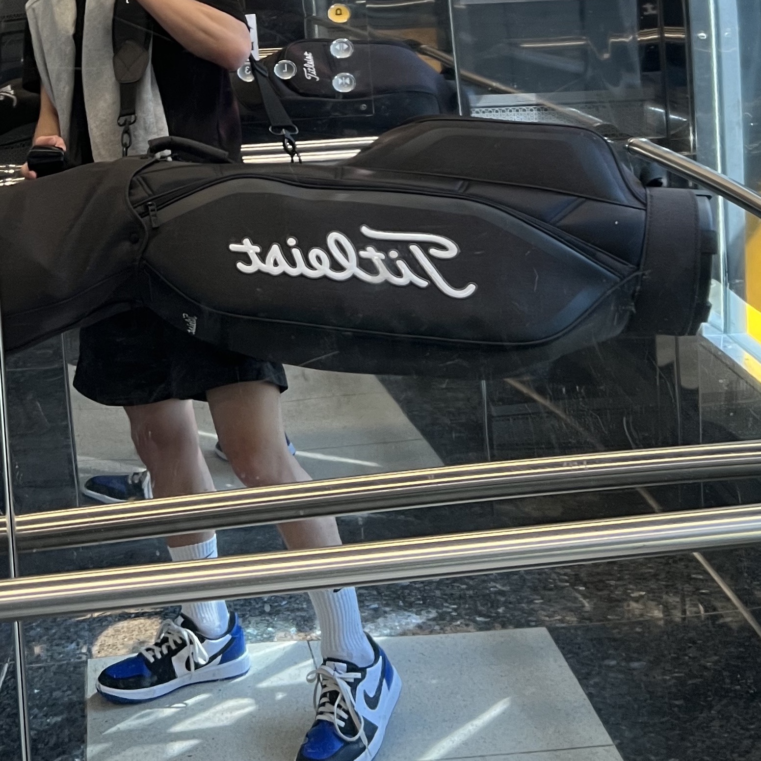 Jordan 1 Low Golf Sport Royal 착용 스타일