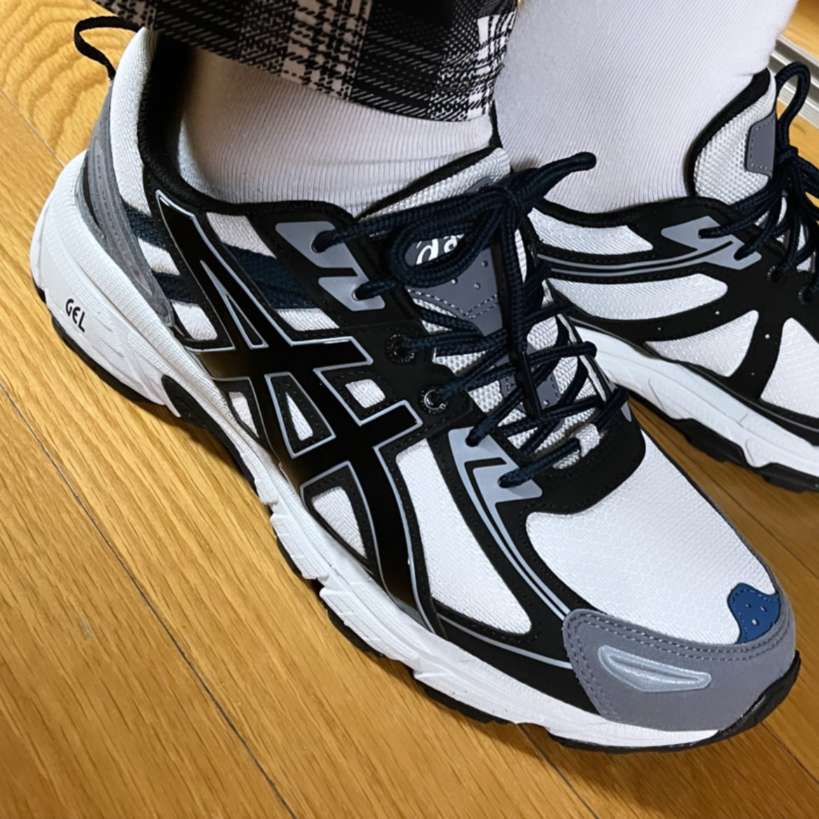 Asics Gel-Venture 6 SPS Glacier Grey 착용 스타일
