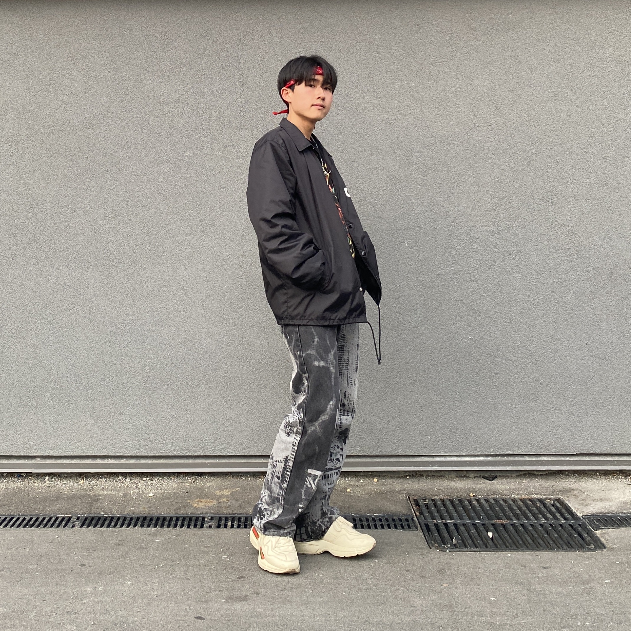 CDG x Stussy Coach Jacket Black, Gucci Rhyton Leather Sneakers Logo 착용 스타일 - 5