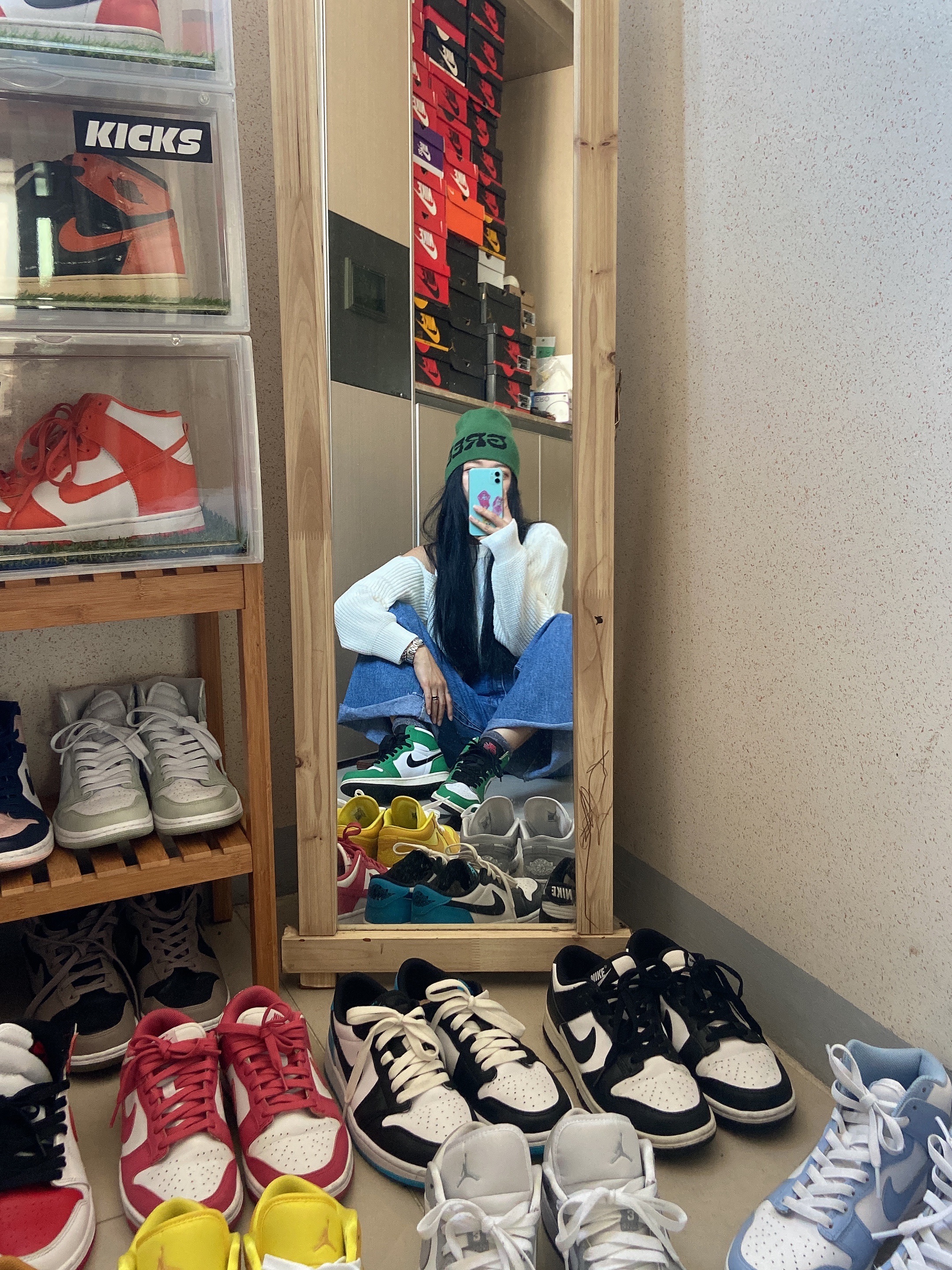 (W) Jordan 1 Retro High OG Lucky Green 착용 스타일 - 2