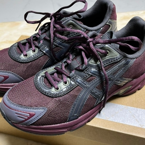 Asics UB2-S Gel-1130 Deep Mars 착용 스타일