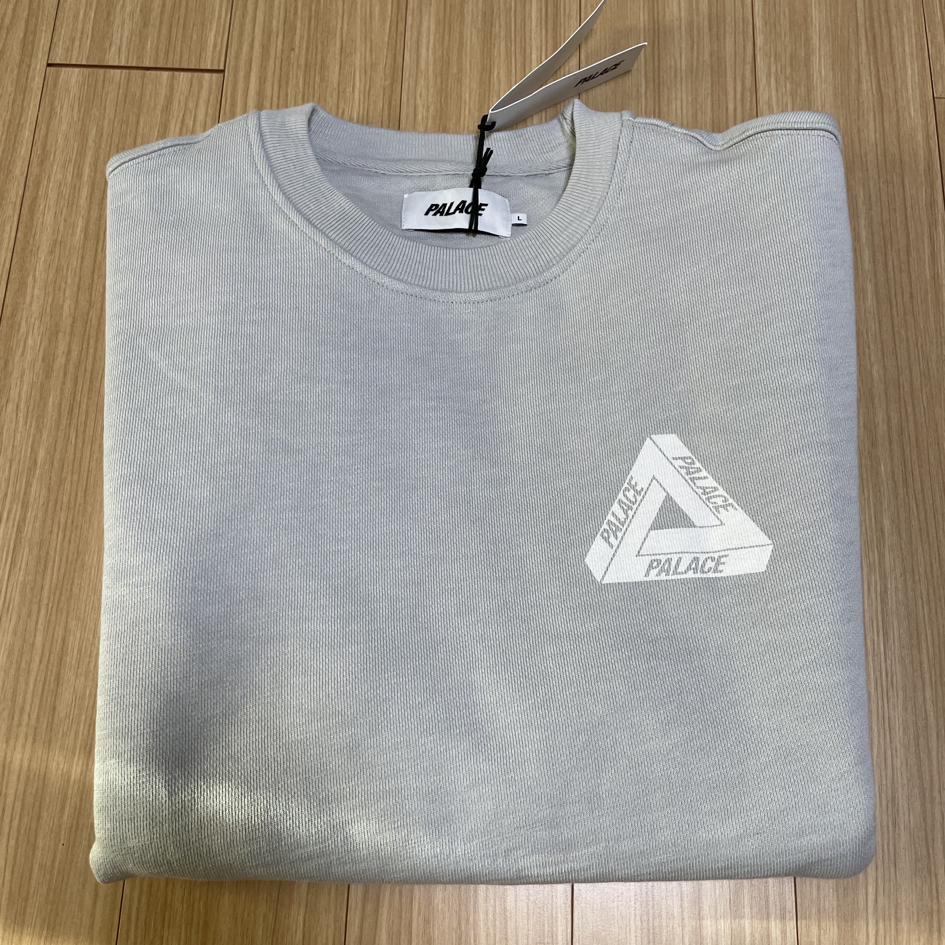 Palace Slub Crew Grey - 21FW 착용 스타일