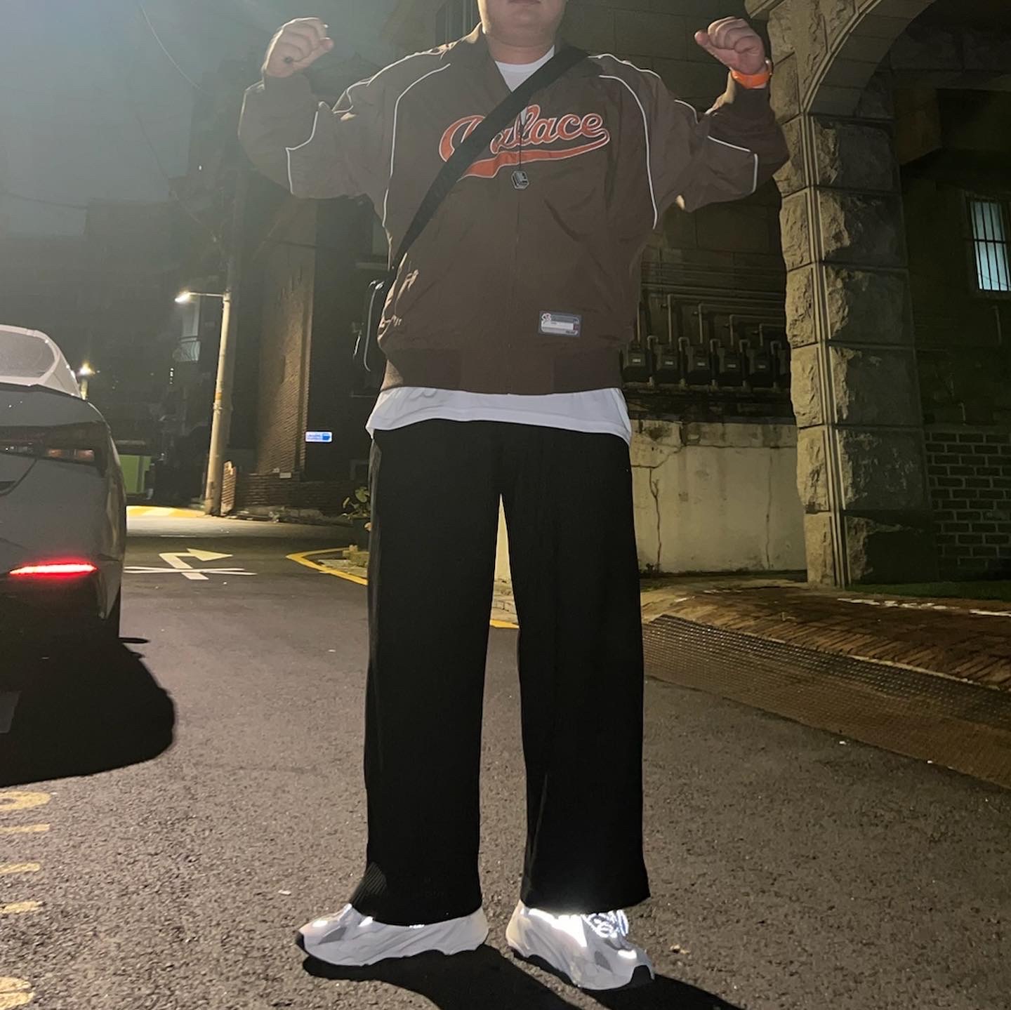 Palace Sport Mit Script Jacket Brown - 22FW, Adidas Yeezy Boost 700 V2 Static 2022 착용 스타일 - 2