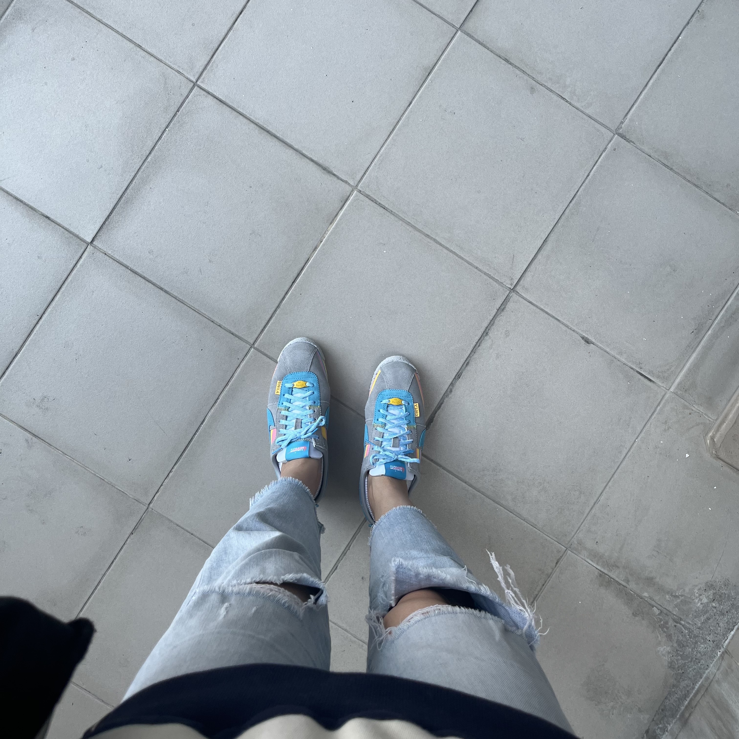 Nike x Union Cortez SP Light Smoke 착용 스타일