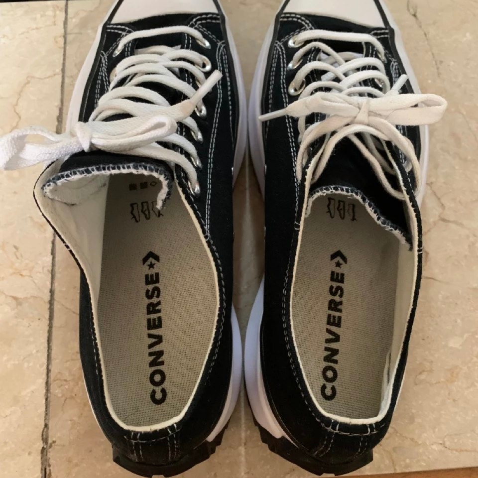 Converse Run Star Hike Low Black 착용 스타일