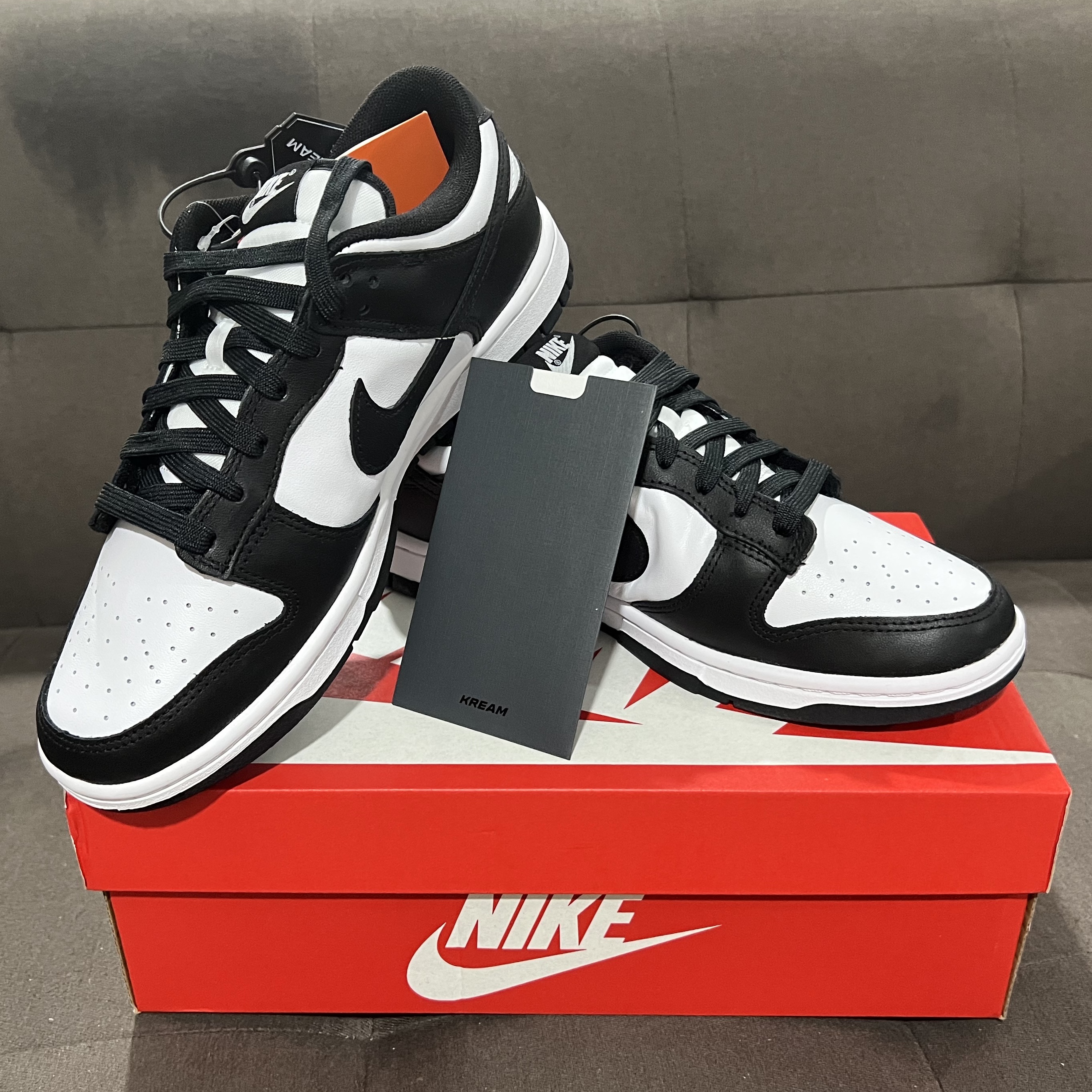 Nike Dunk Low Retro Black 착용 스타일 - 2