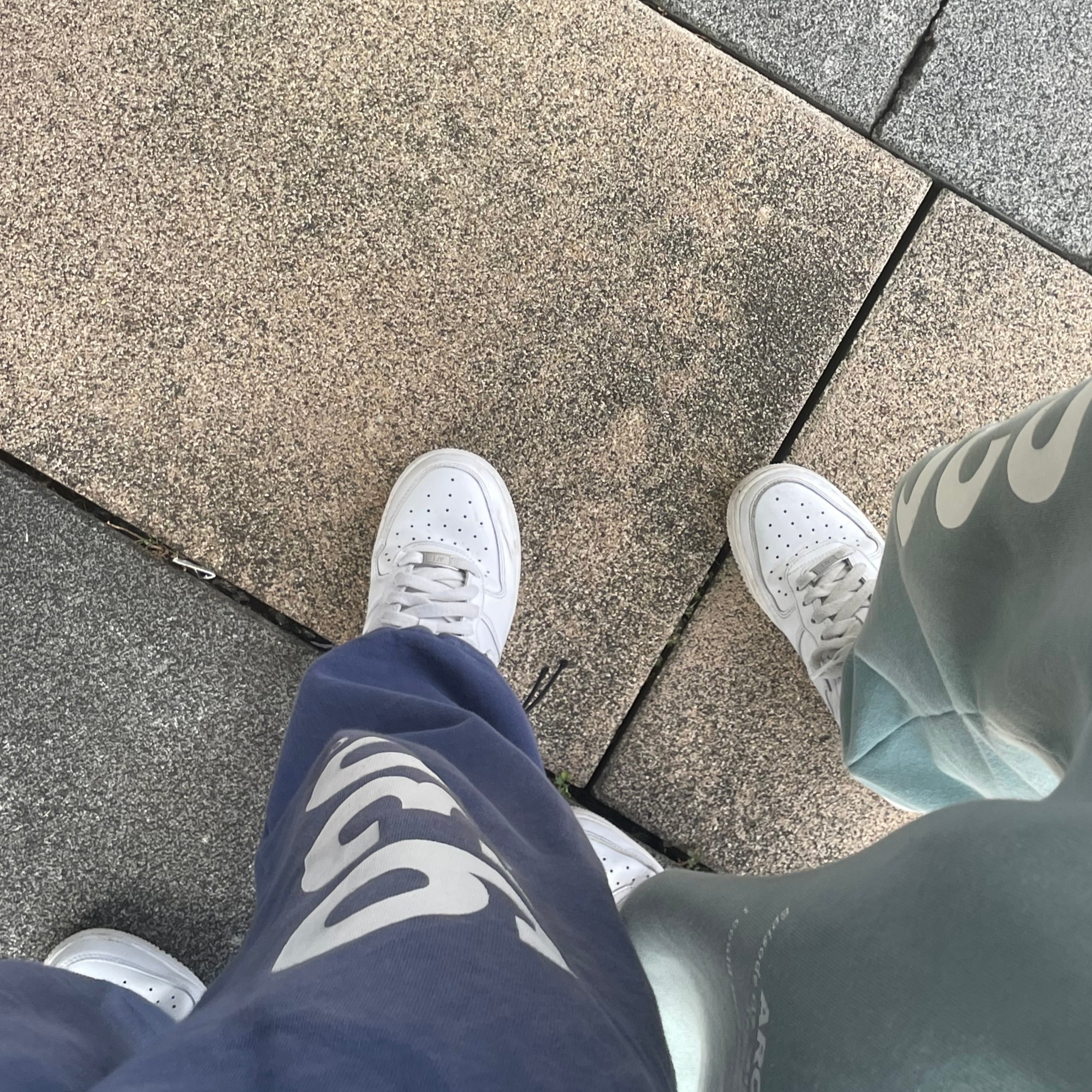 (W) Nike Air Force 1 '07 Low White 착용 스타일