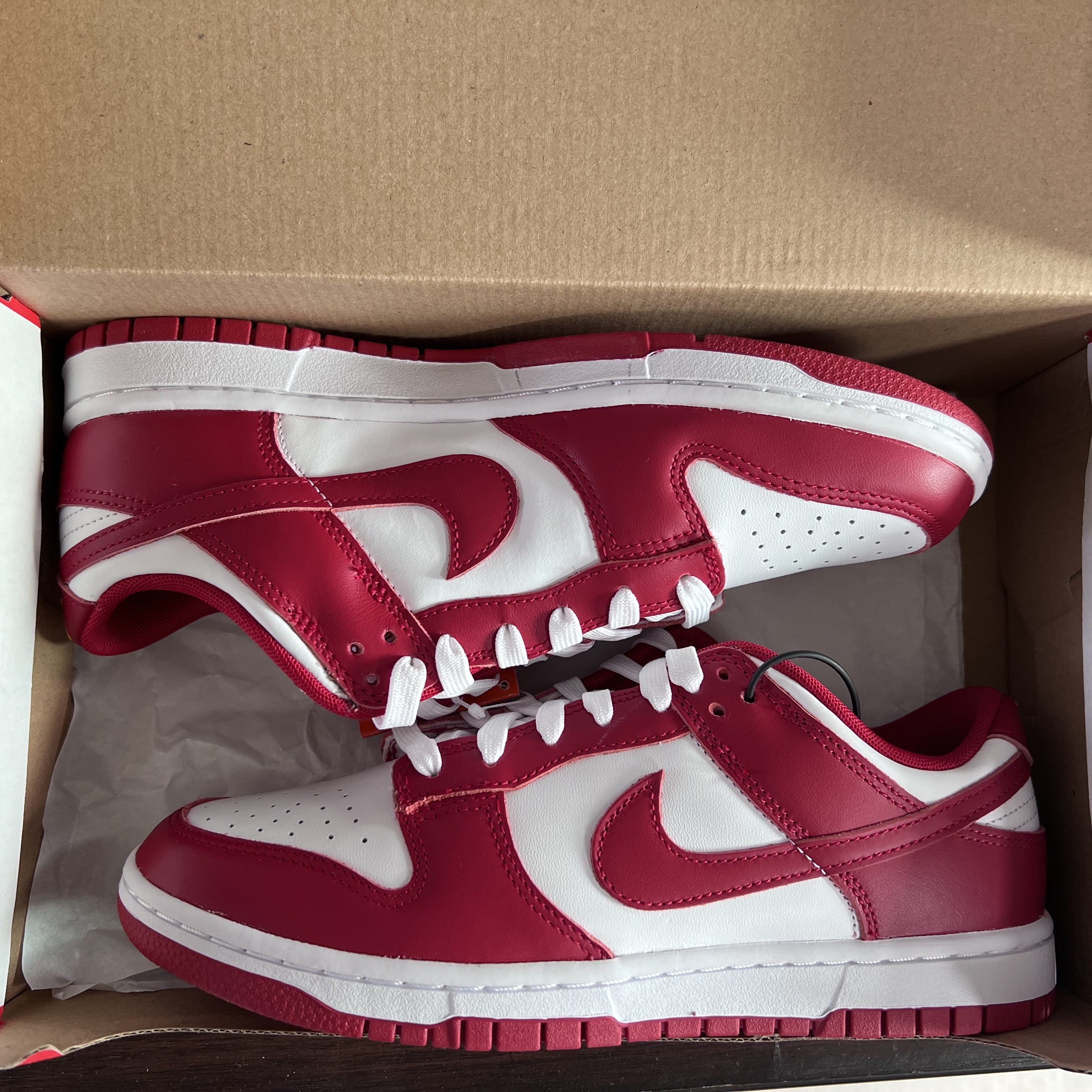 Nike Dunk Low Retro Gym Red 착용 스타일