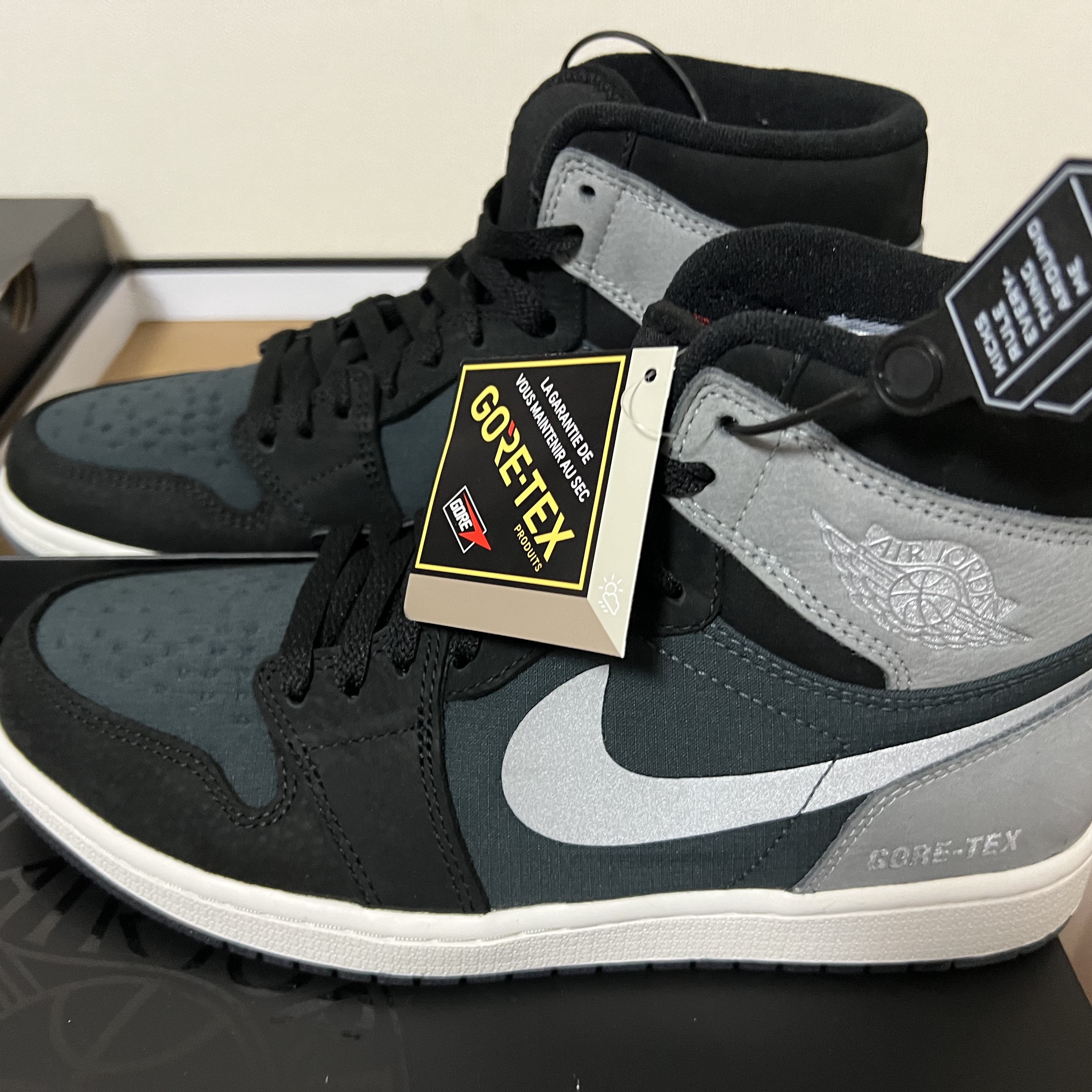 Jordan 1 Element Gore-Tex Particle Grey 착용 스타일
