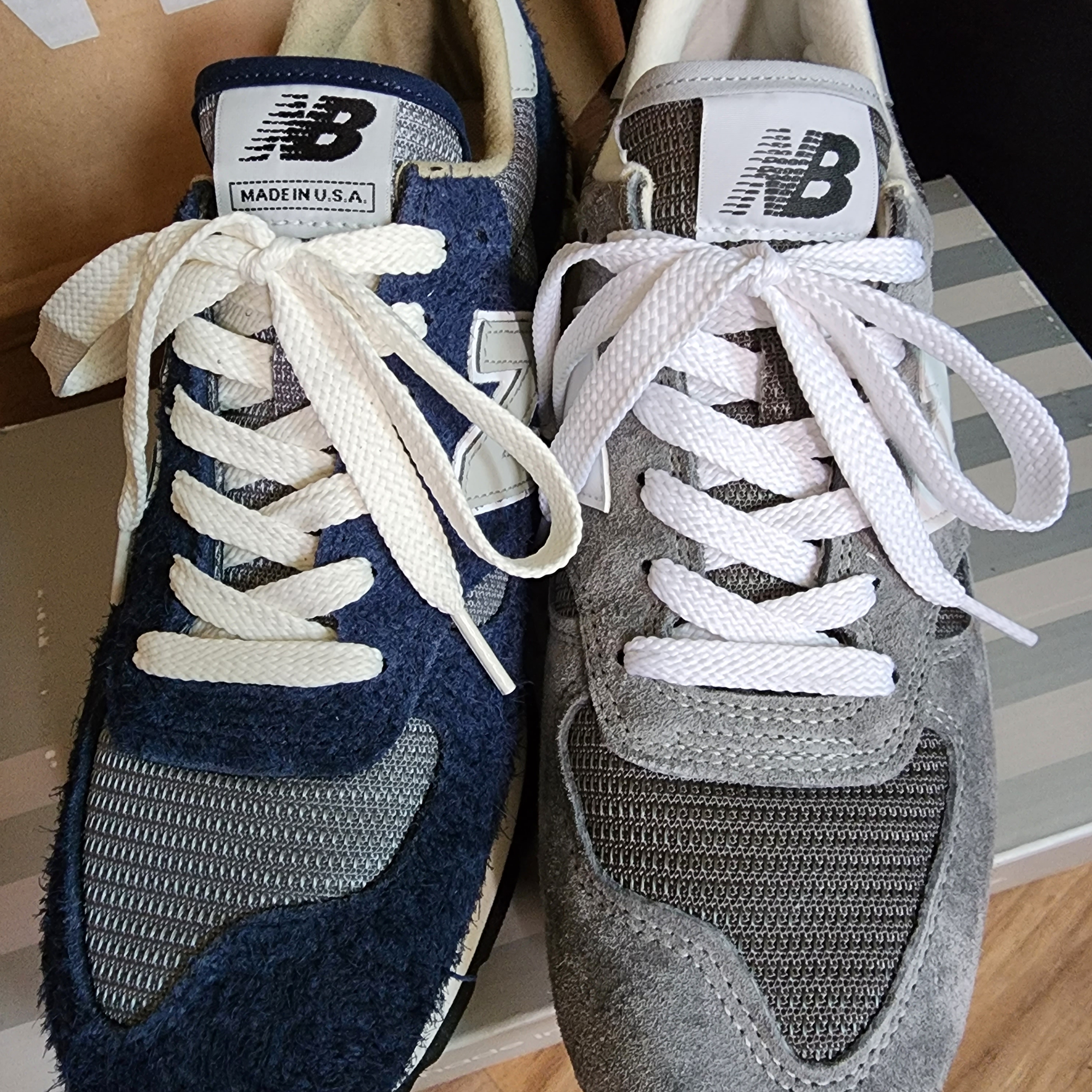 New Balance x Carhartt WIP 990v1 Made in USA Sculpture Center, New Balance 990v1 Made in USA Grey White 착용 스타일 - 2