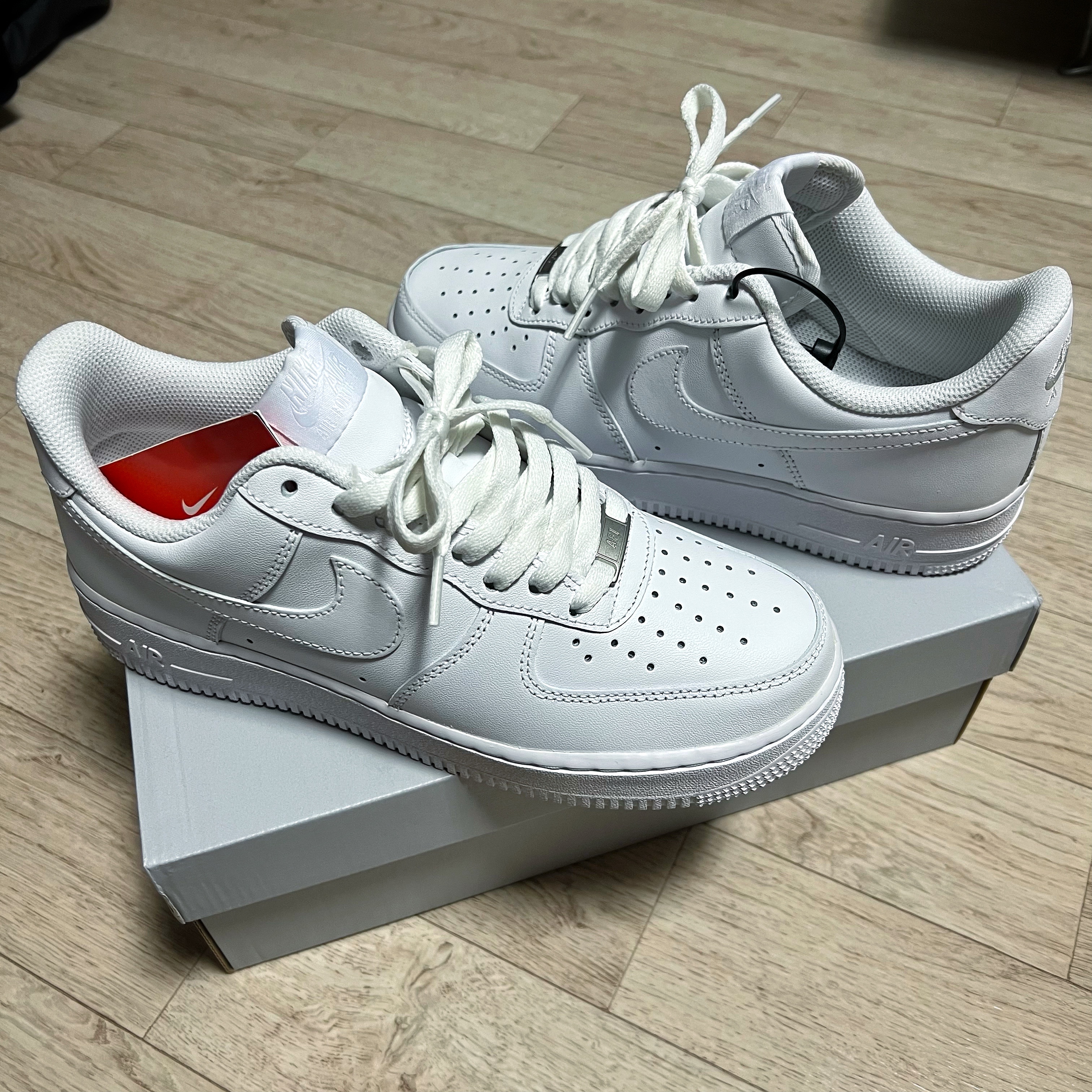 Nike Air Force 1 '07 Low White 착용 스타일