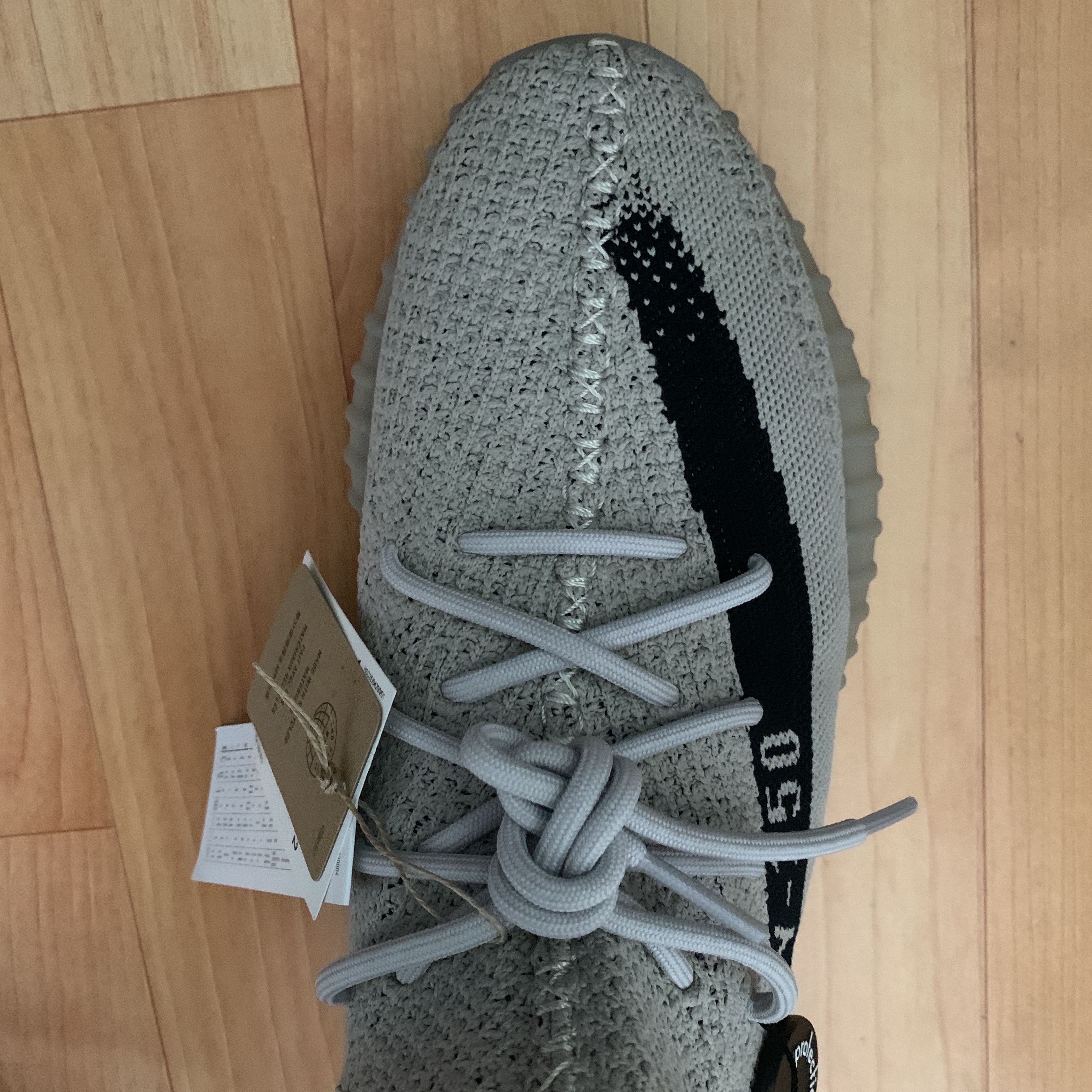 Adidas Yeezy Boost 350 V2 Slate Core Black 2022/2023 착용 스타일