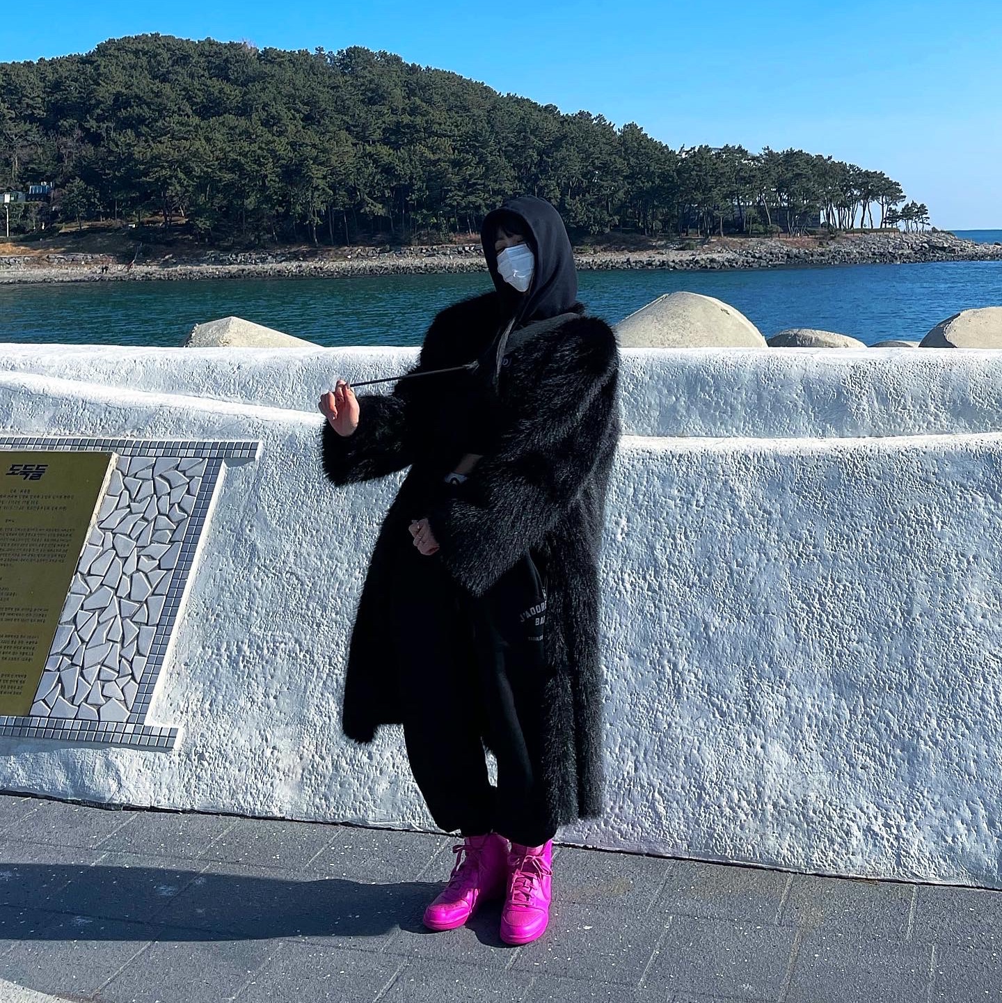 Nike x Ambush Dunk High Cosmic Fuchsia 착용 스타일 - 5