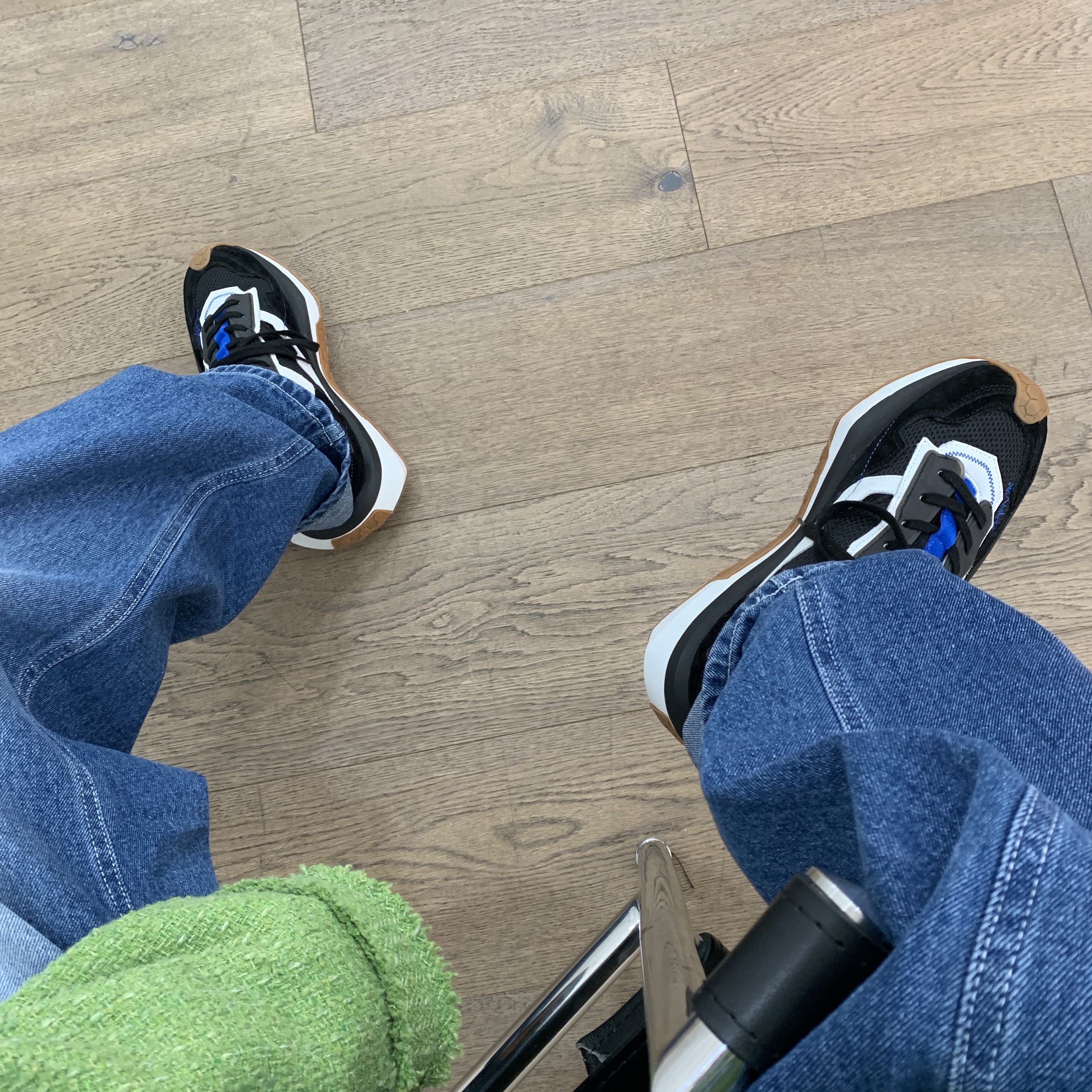 Zara x Ader Error Sneakers Multi-Color 착용 스타일 - 2