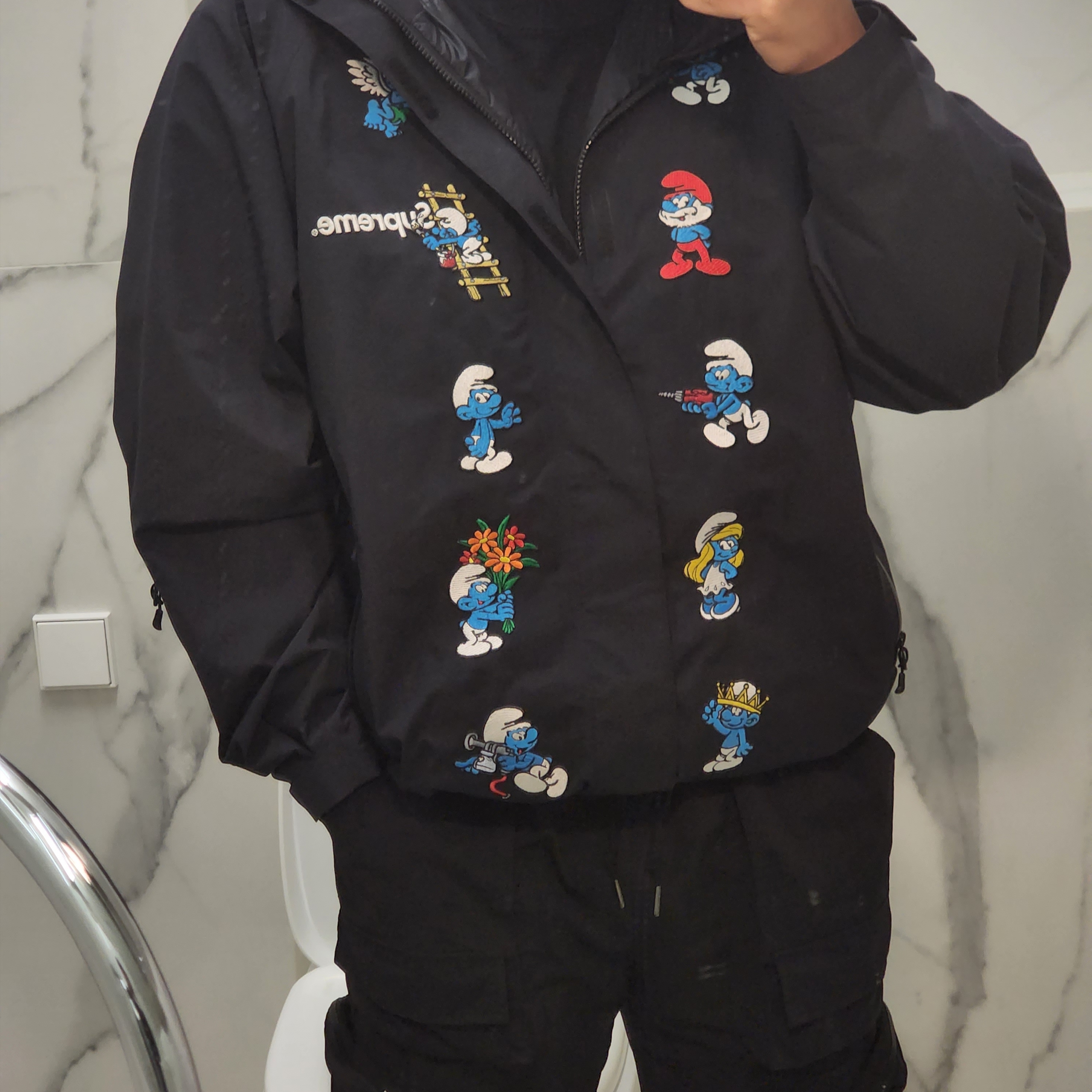 Supreme Smurfs Gore-Tex Shell Jacket Black - 20FW 착용 스타일