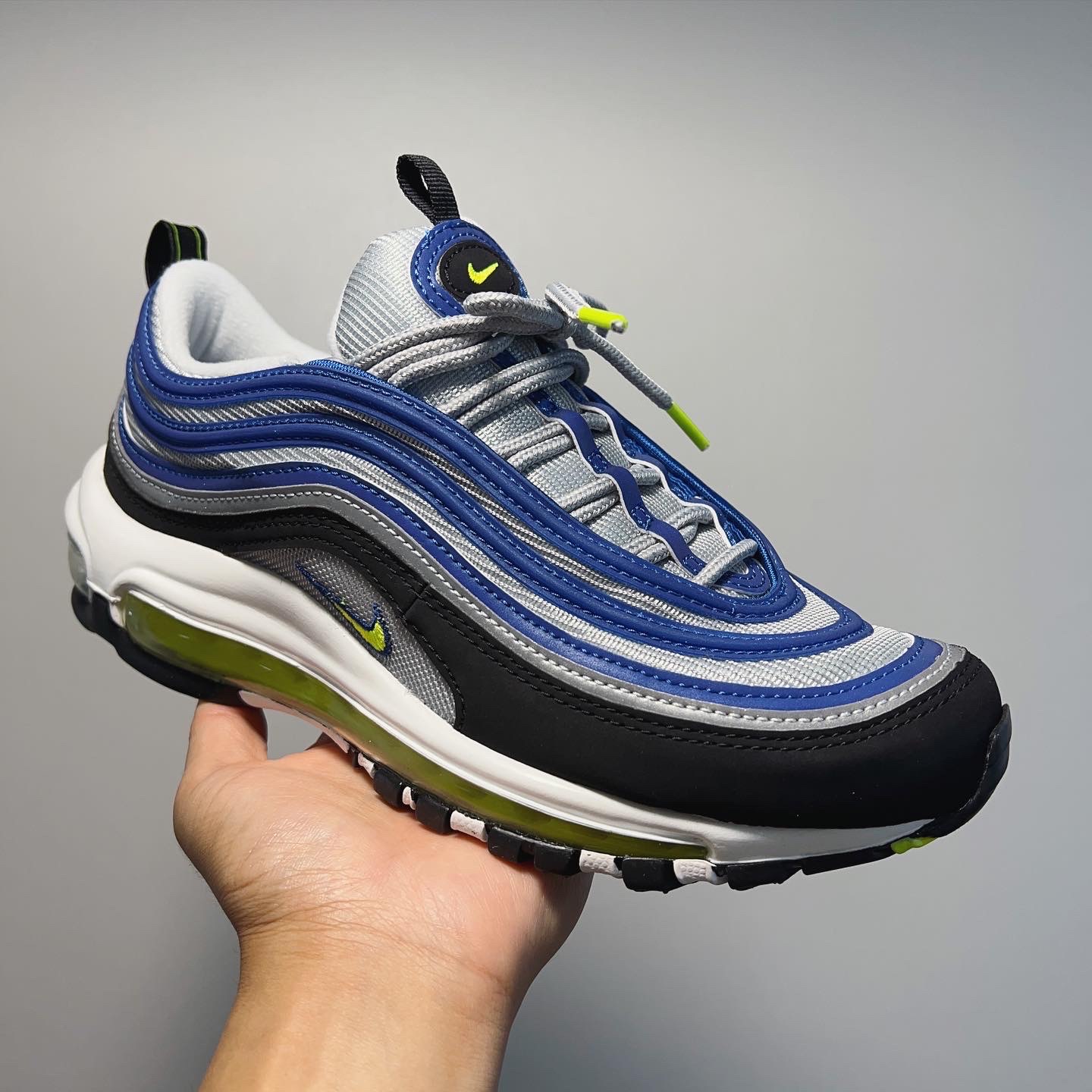 (W) Nike Air Max 97 OG Atlantic Blue and Voltage Yellow, Nike Air Max 97 OG Atlantic Blue and Voltage Yellow 착용 스타일 - 4