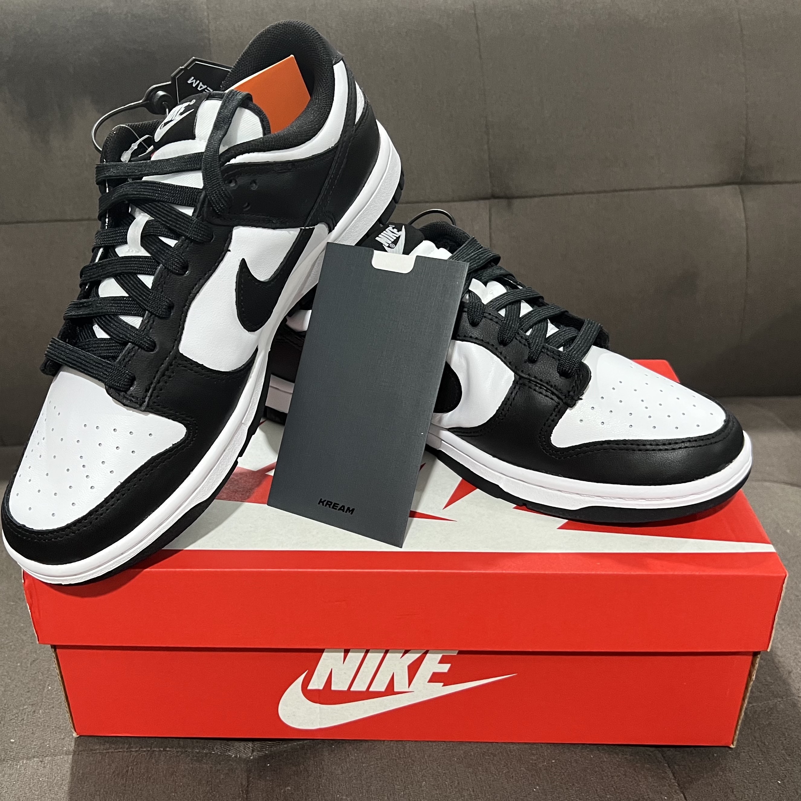 Nike Dunk Low Retro Black 착용 스타일 - 1
